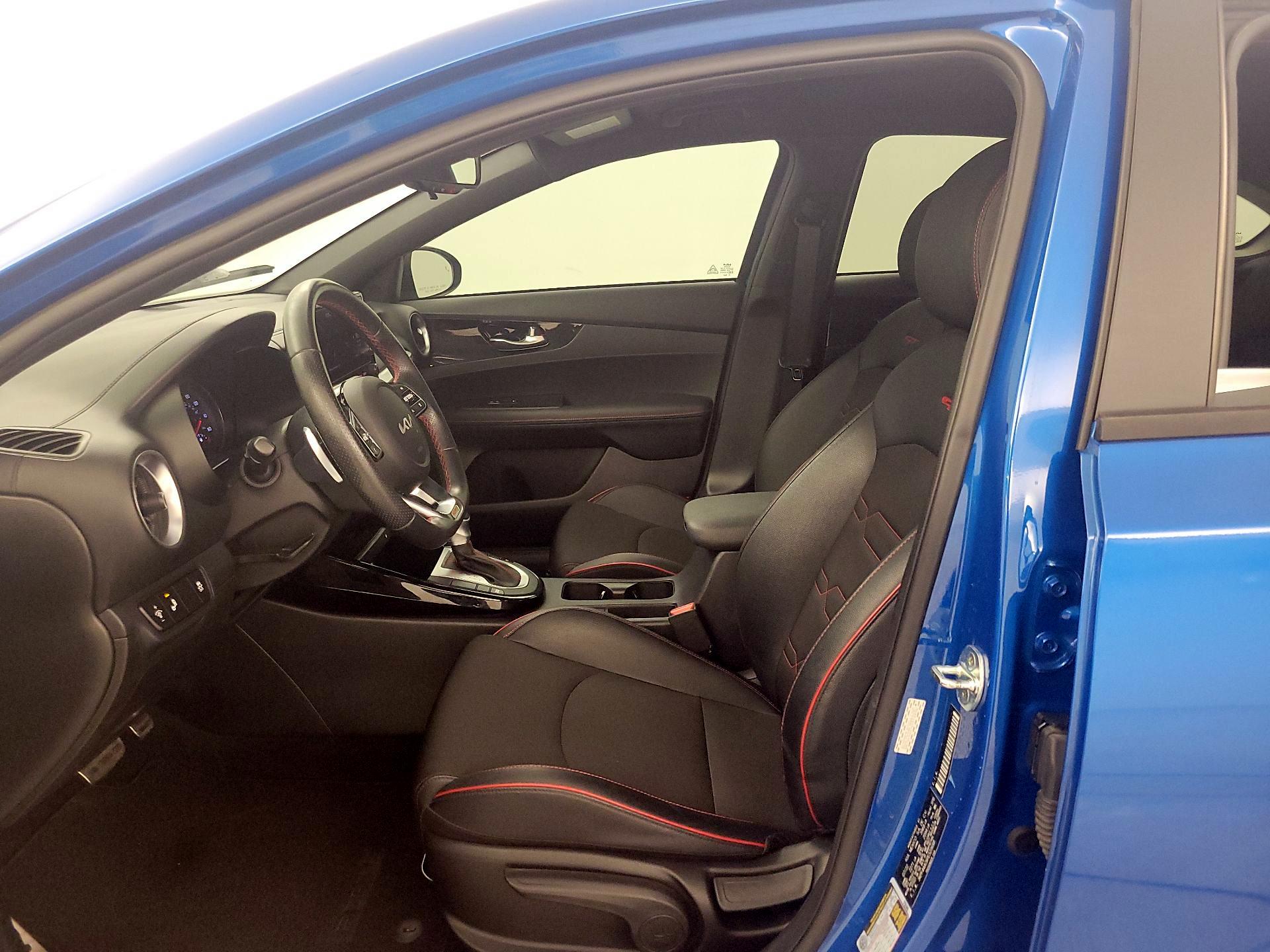 Thumbnail: 2023 Kia Forte - 11