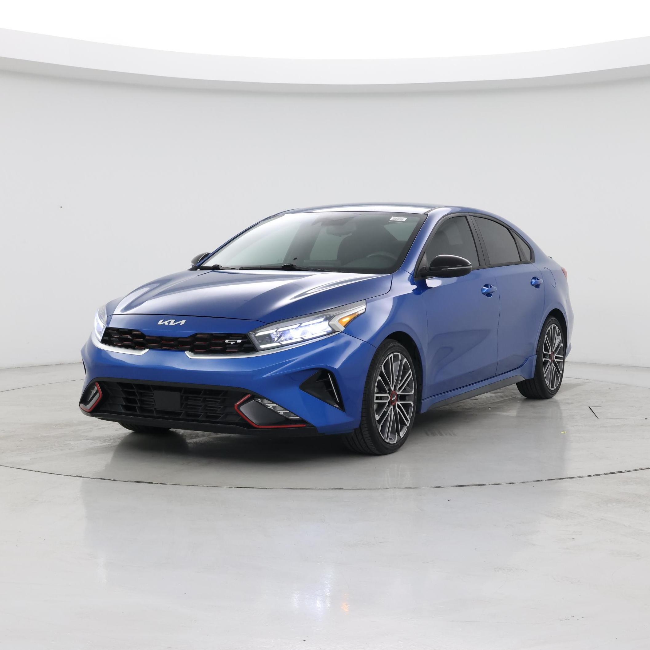 Thumbnail: 2023 Kia Forte - 4
