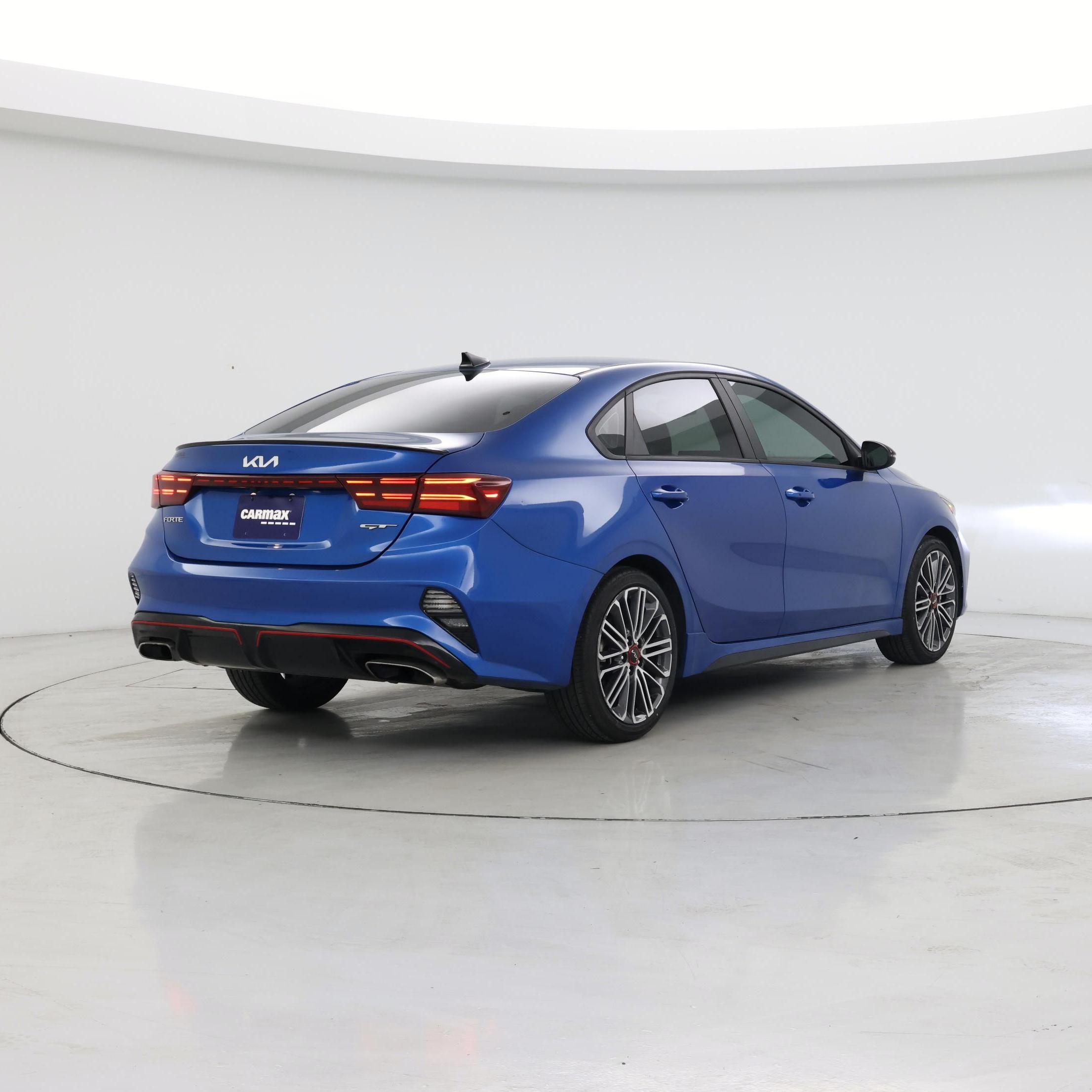 Thumbnail: 2023 Kia Forte - 8