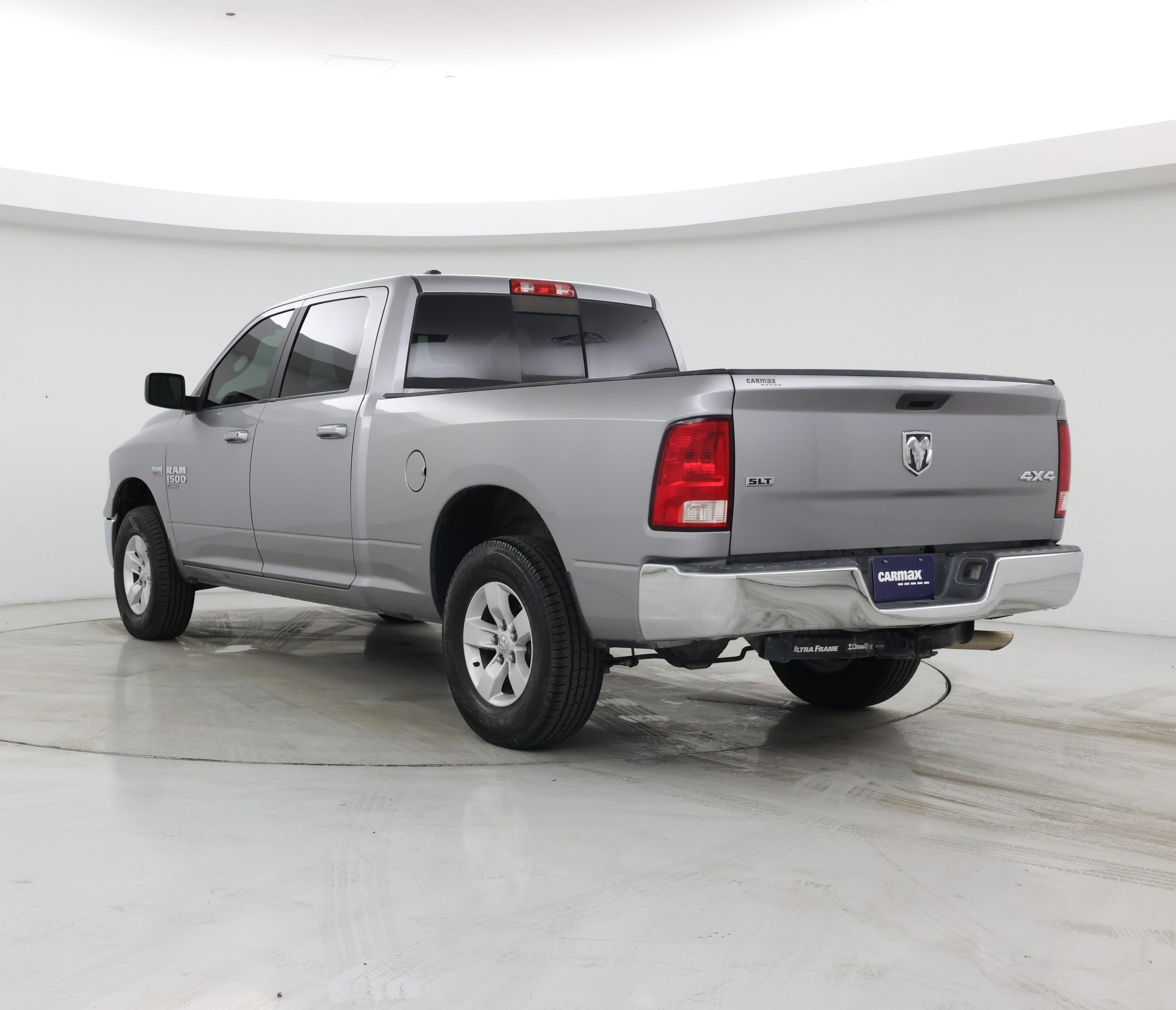 Thumbnail: 2019 RAM 1500 Classic - 2