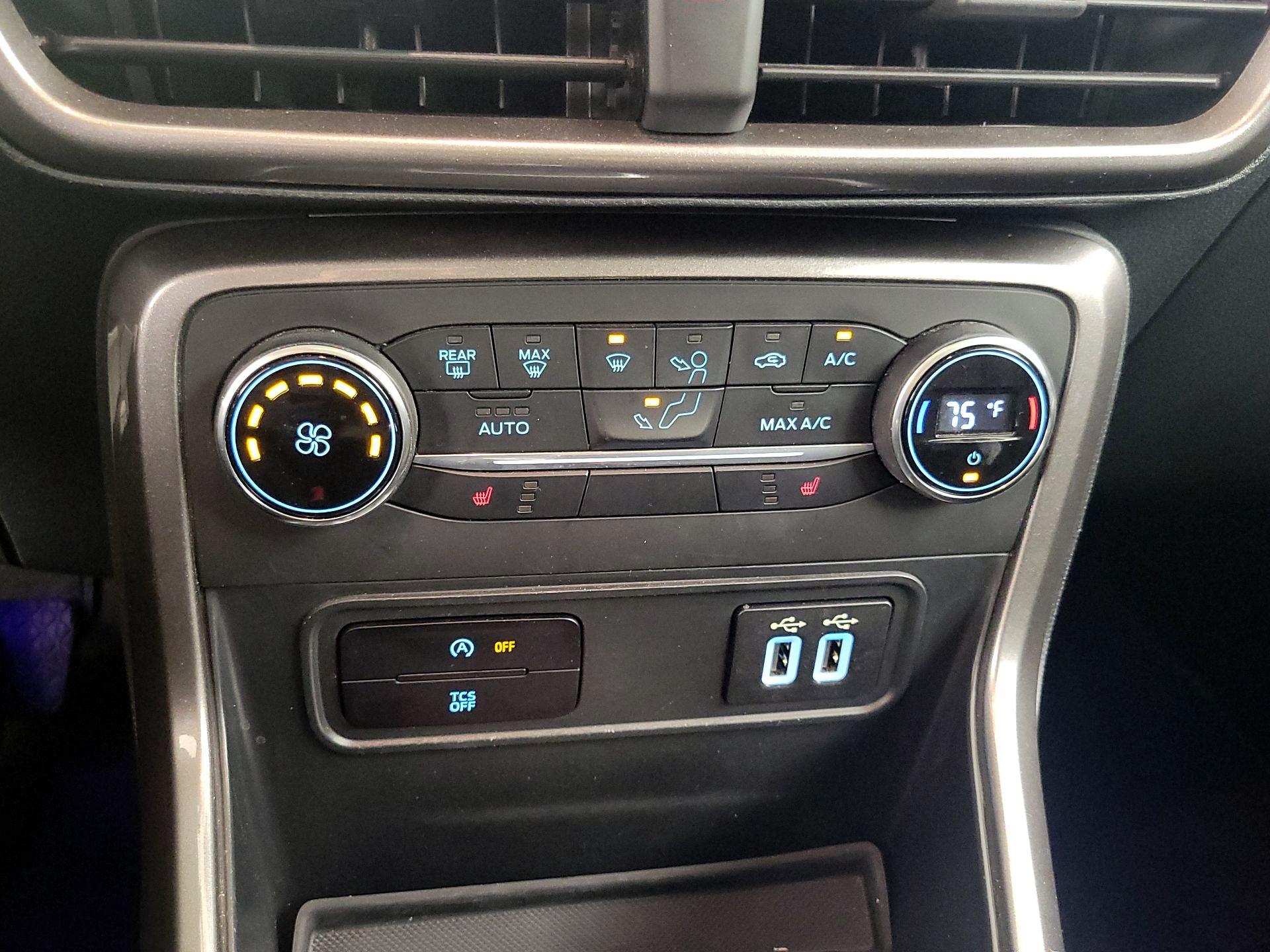 Thumbnail: 2020 Ford EcoSport - 17