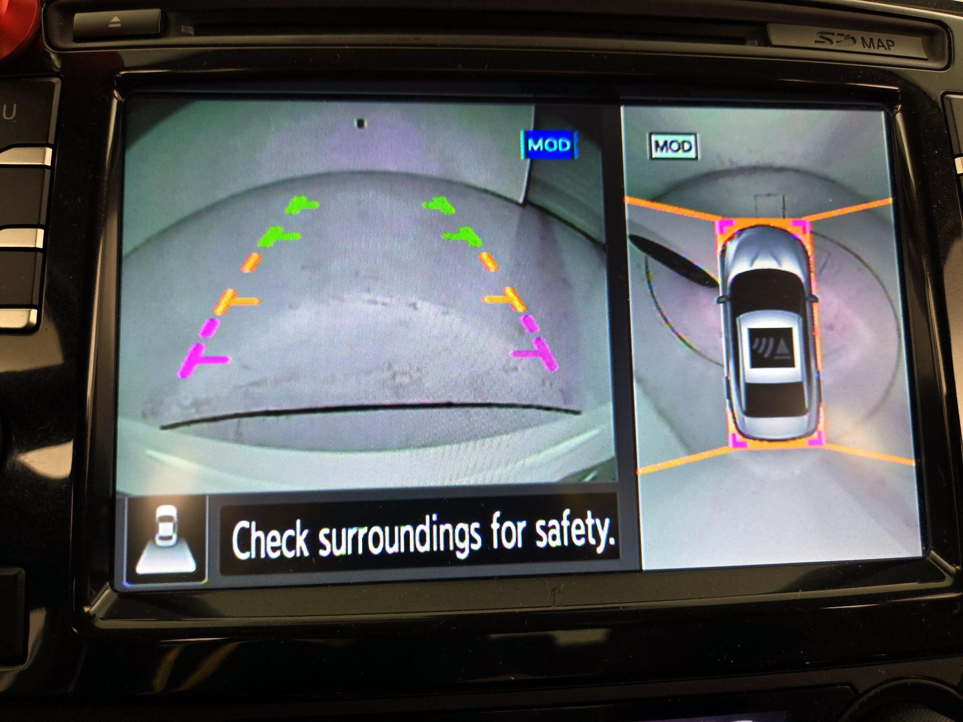 Thumbnail: 2017 Nissan Maxima - 15