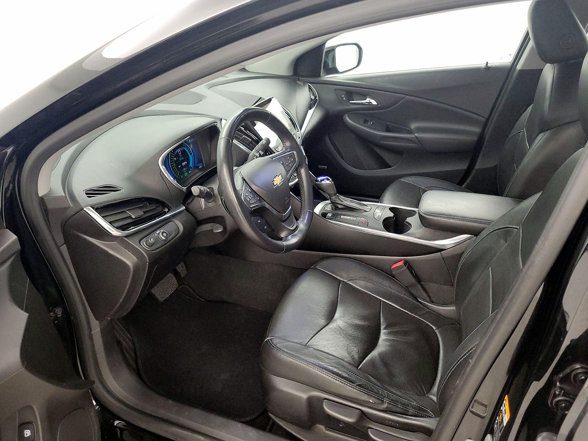 Thumbnail: 2018 Chevrolet Volt - 11