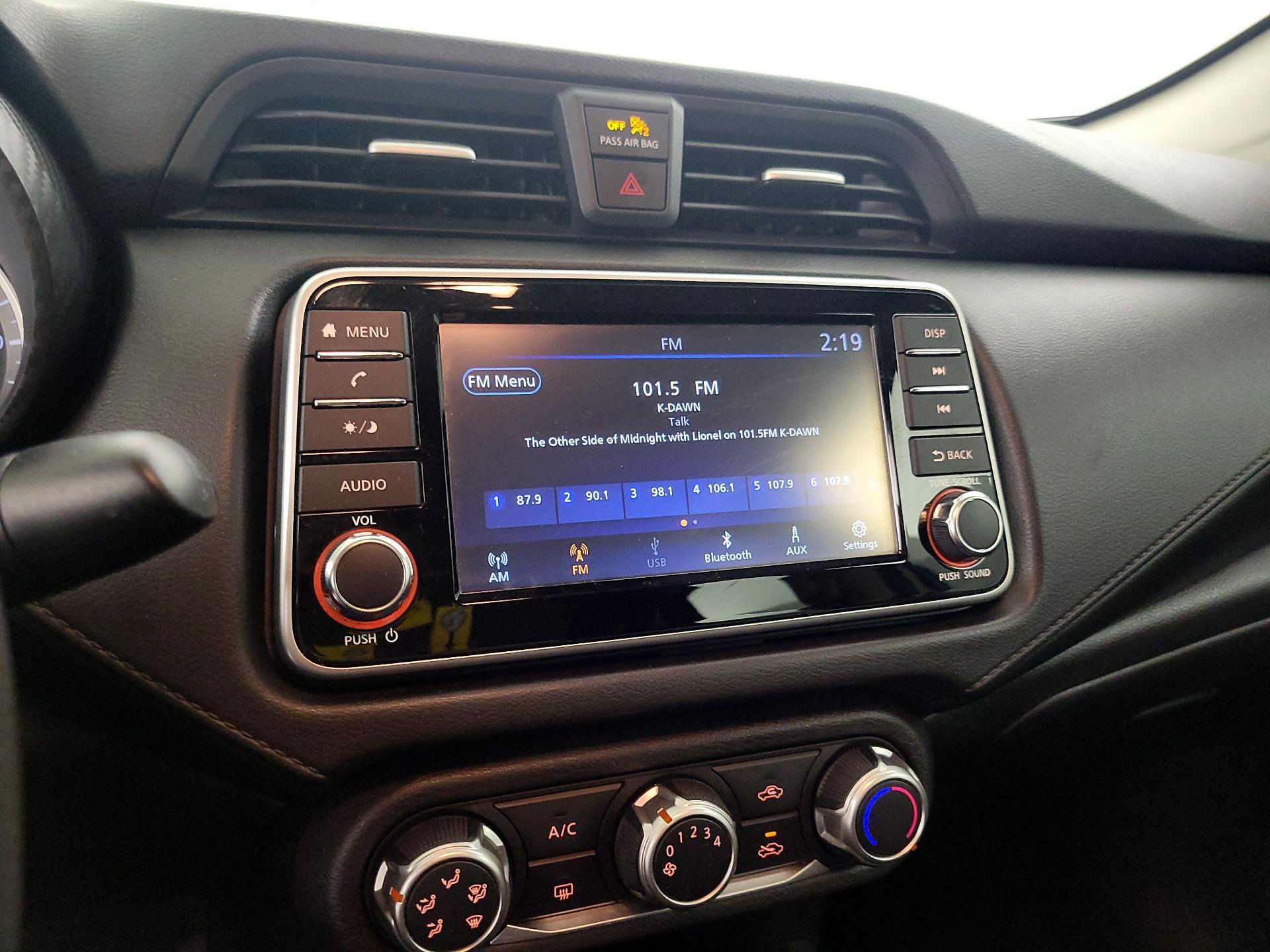 Thumbnail: 2020 Nissan Versa - 15