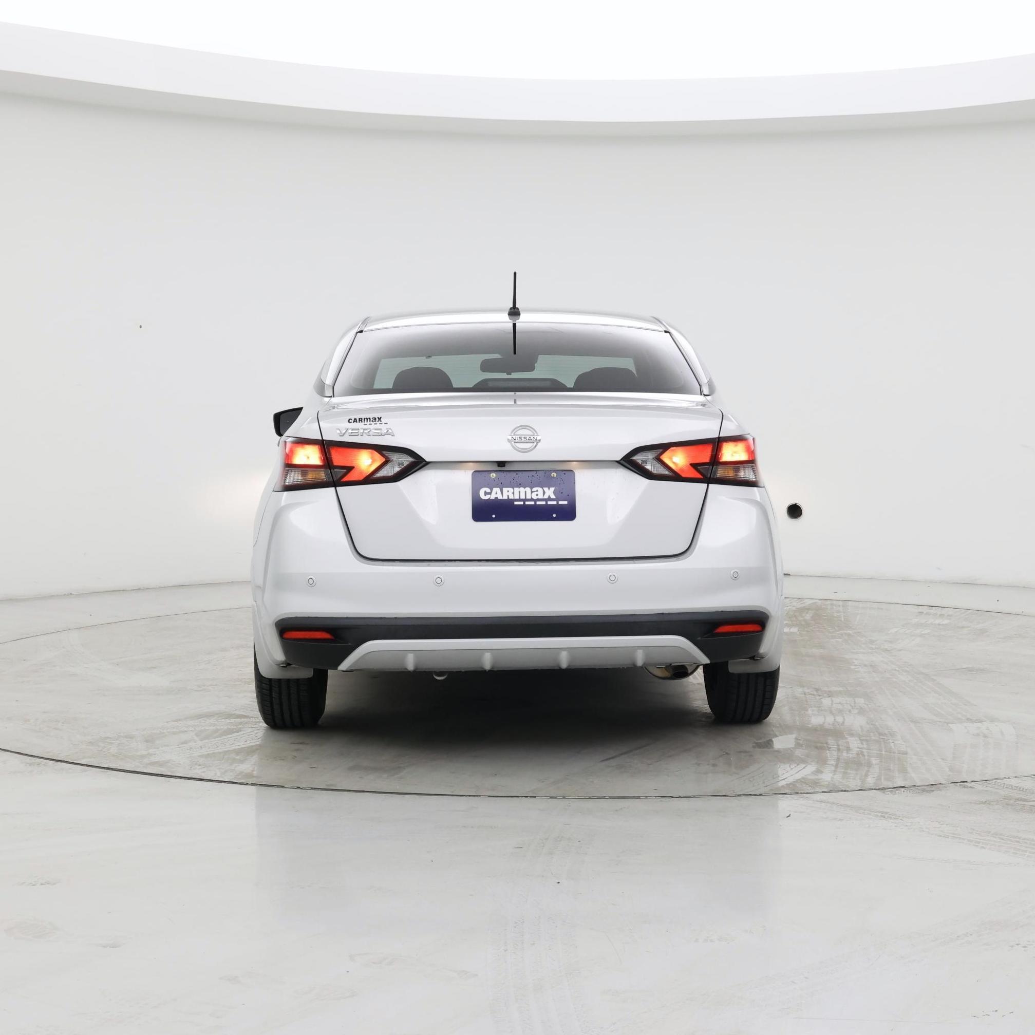 Thumbnail: 2020 Nissan Versa - 6