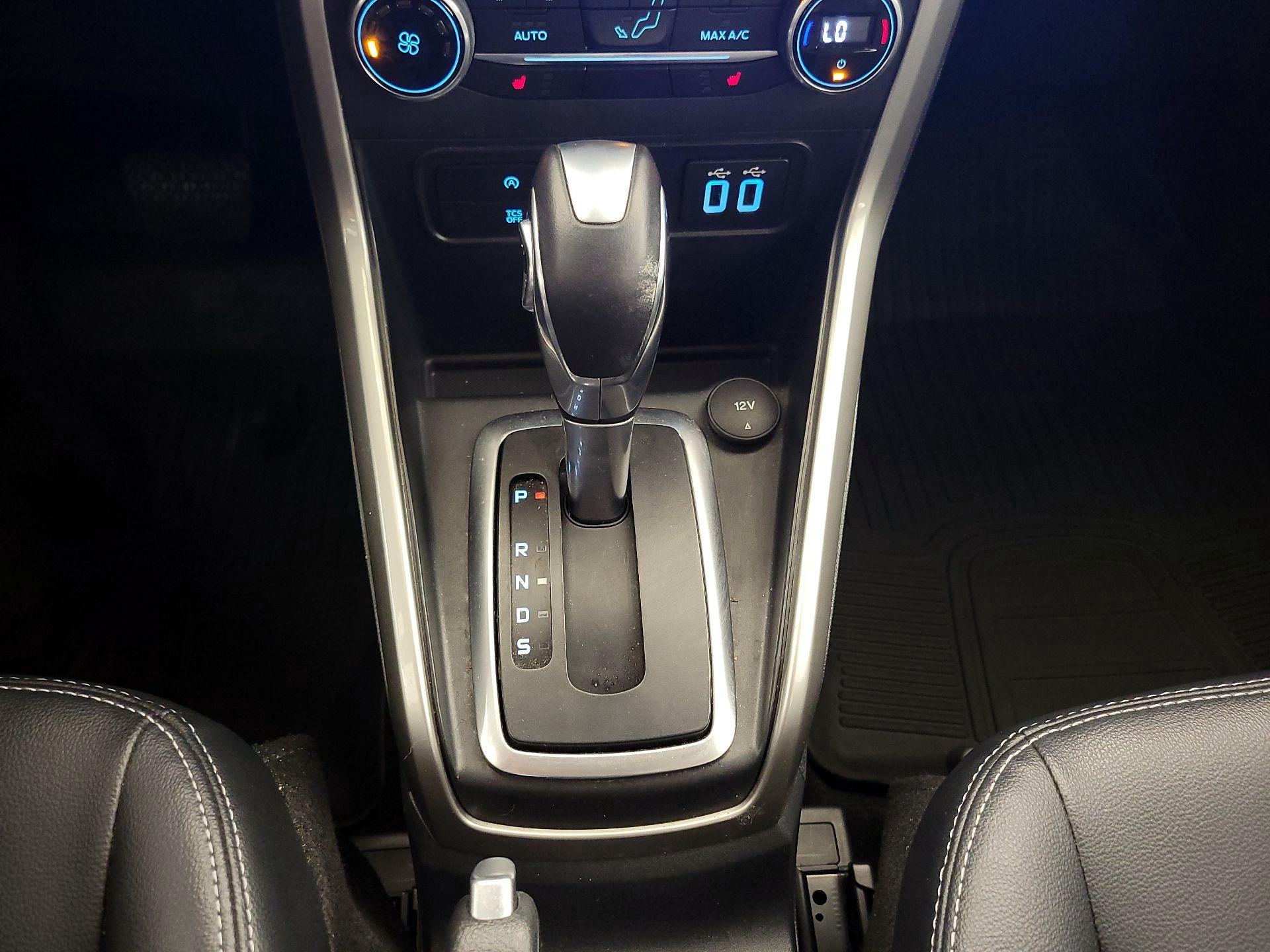 Thumbnail: 2018 Ford EcoSport - 18