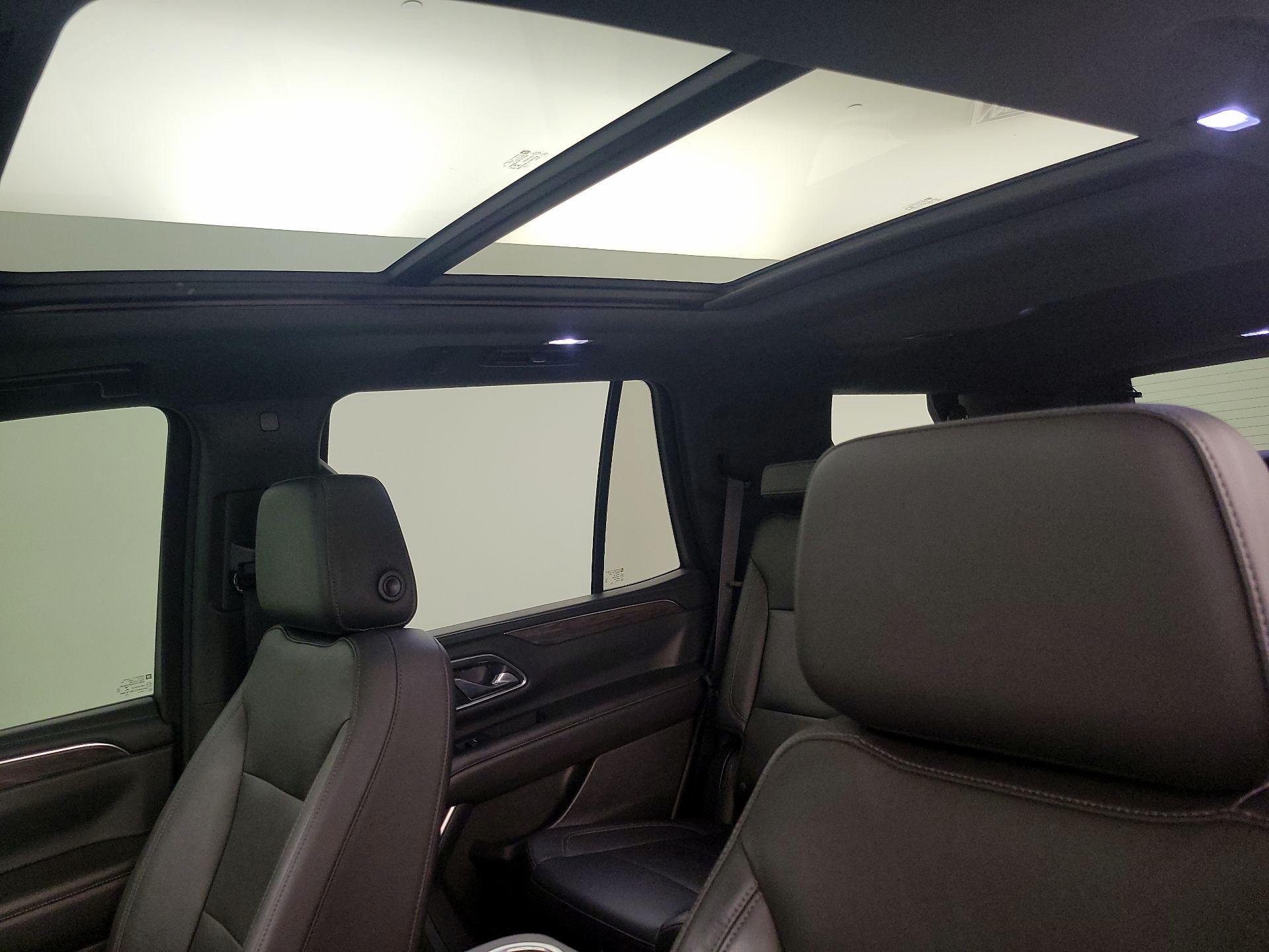 Thumbnail: 2021 Chevrolet Tahoe - 19