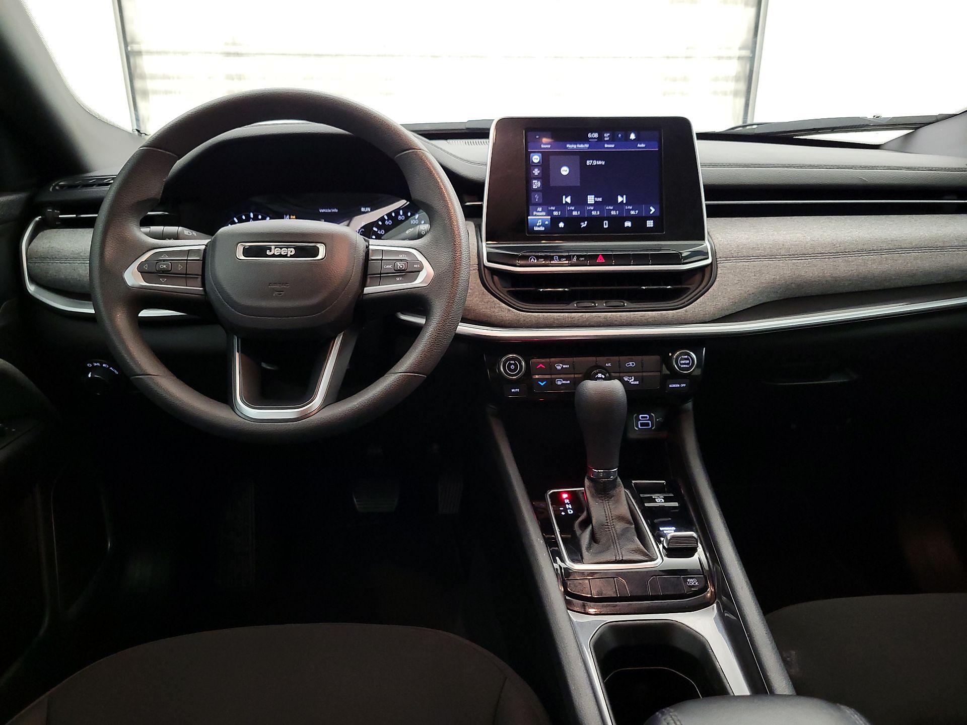 Thumbnail: 2025 Jeep Compass - 9