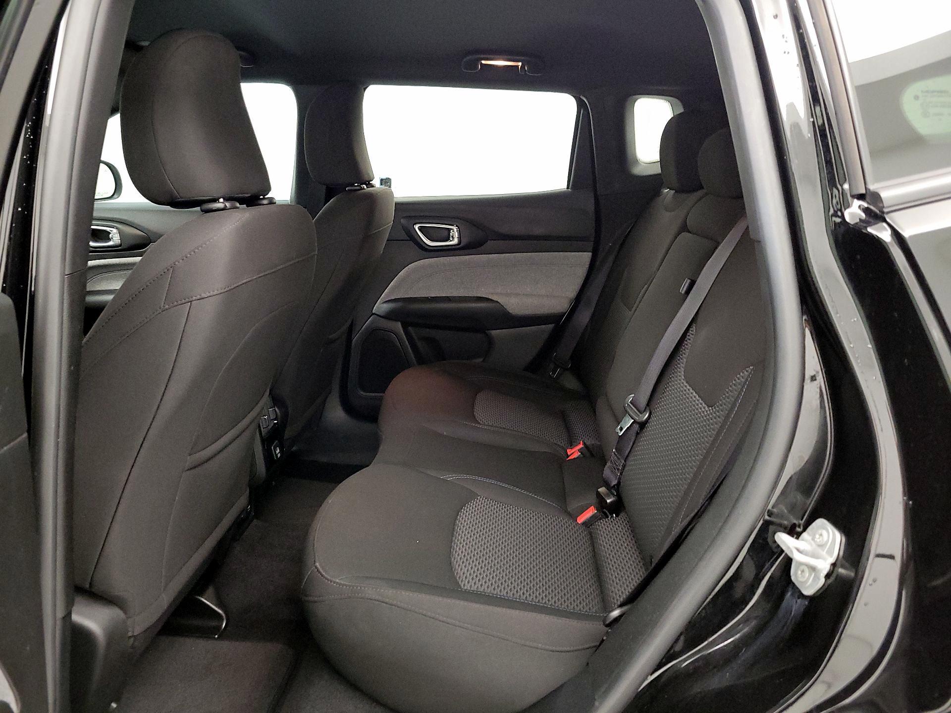 Thumbnail: 2025 Jeep Compass - 19