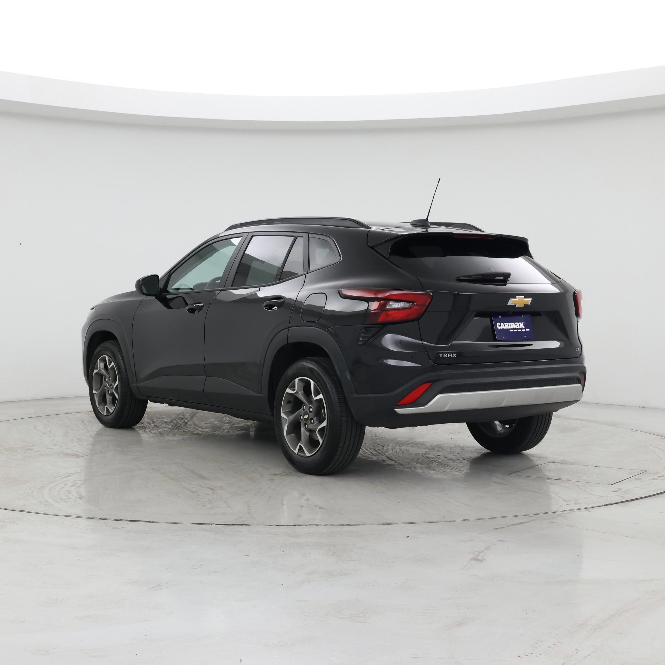 Thumbnail: 2025 Chevrolet Trax - 2