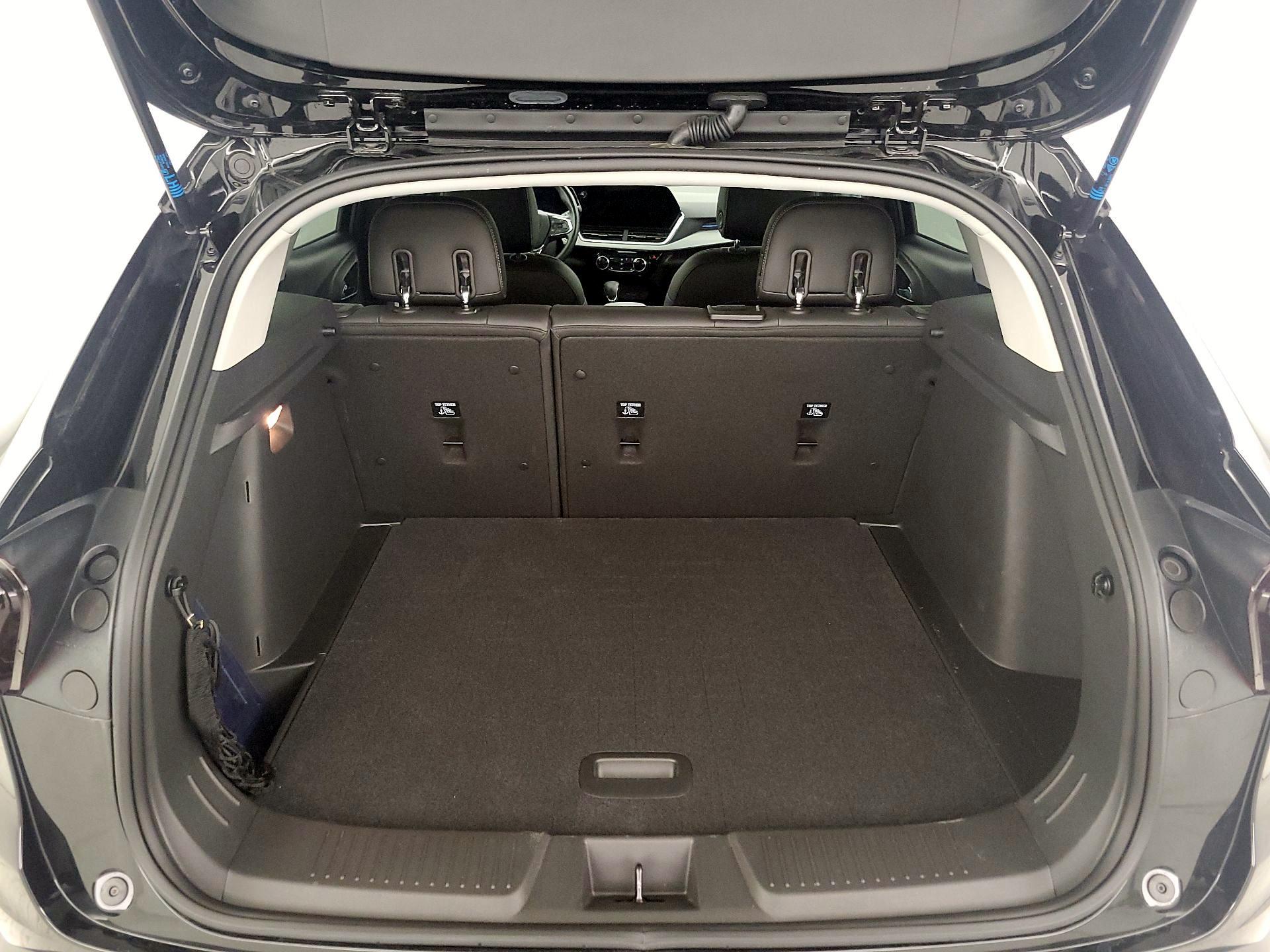 Thumbnail: 2025 Chevrolet Trax - 20