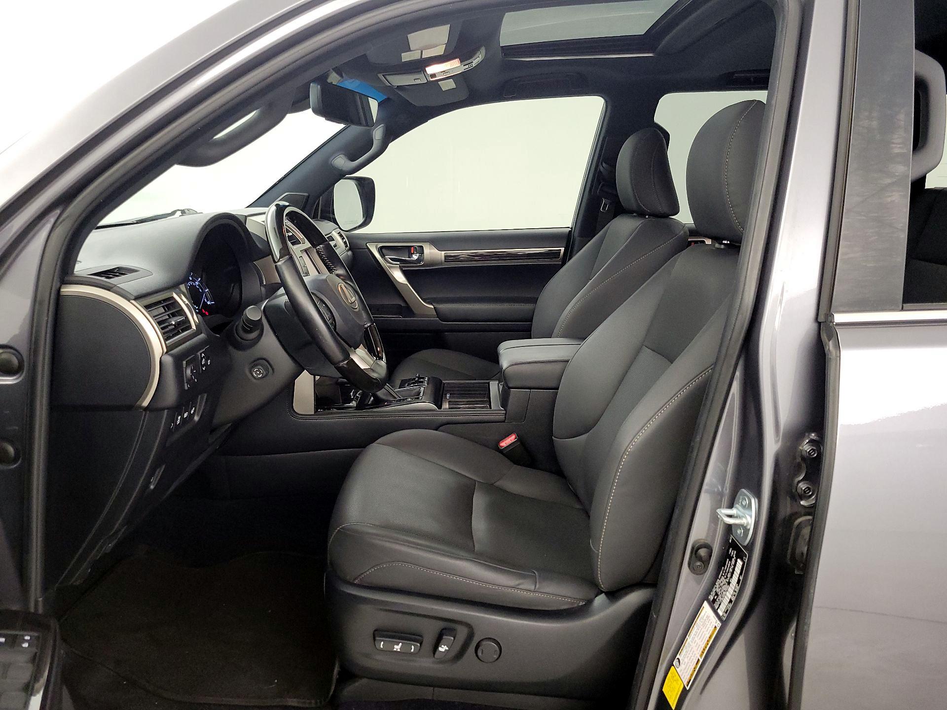 Thumbnail: 2021 Lexus GX - 11