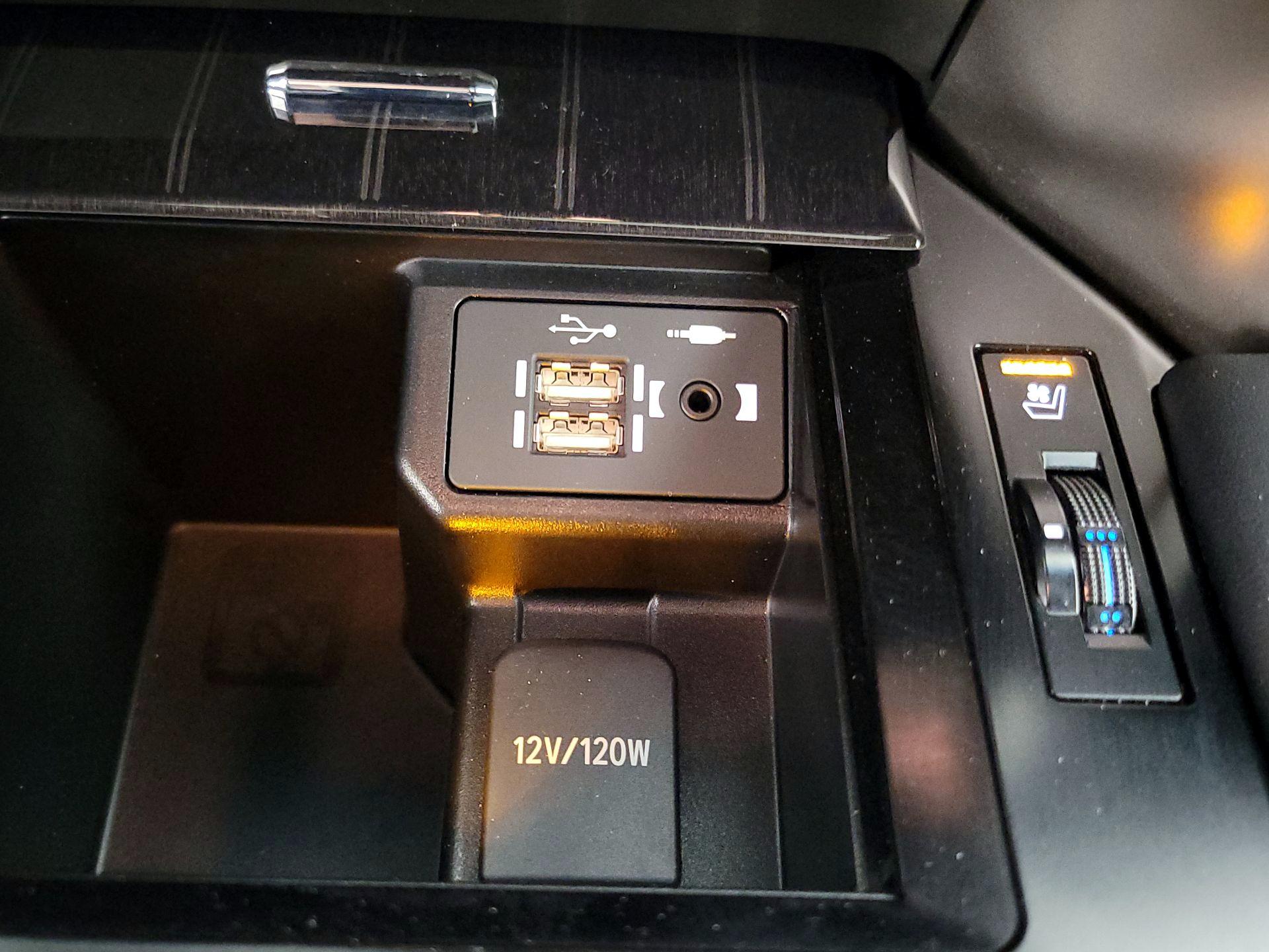 Thumbnail: 2021 Lexus GX - 19