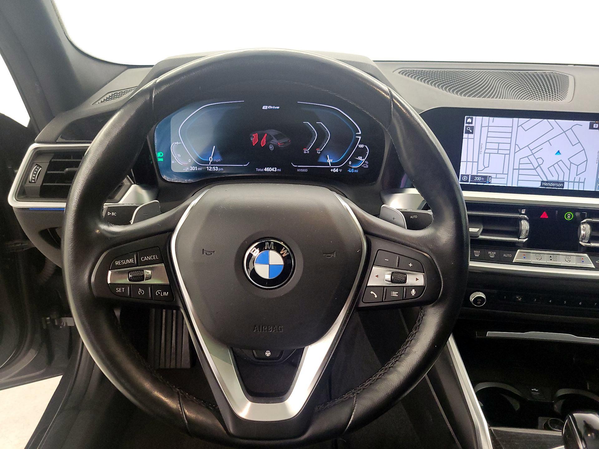 Thumbnail: 2021 BMW 3 Series - 10