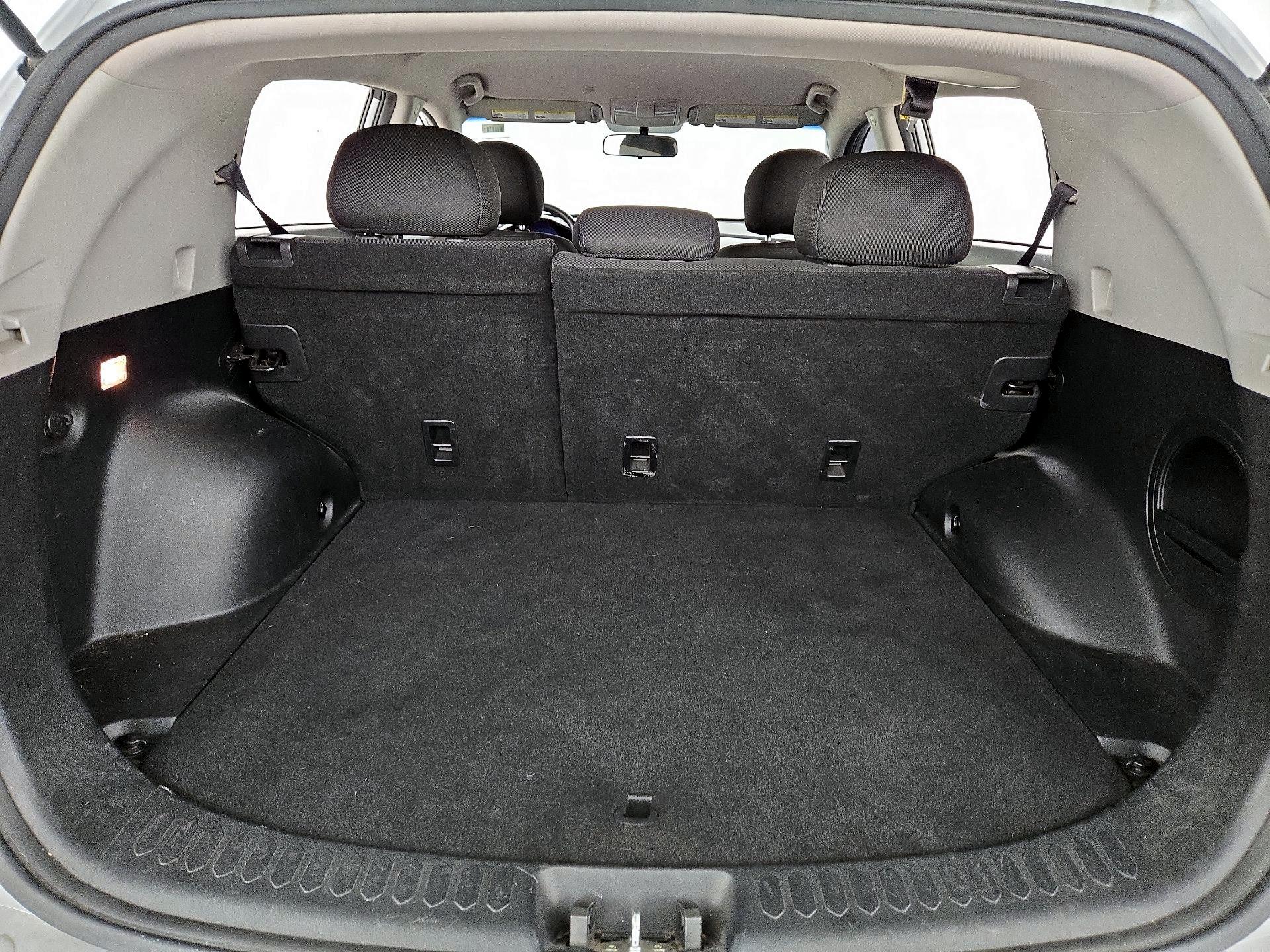 Thumbnail: 2016 Kia Sportage - 17