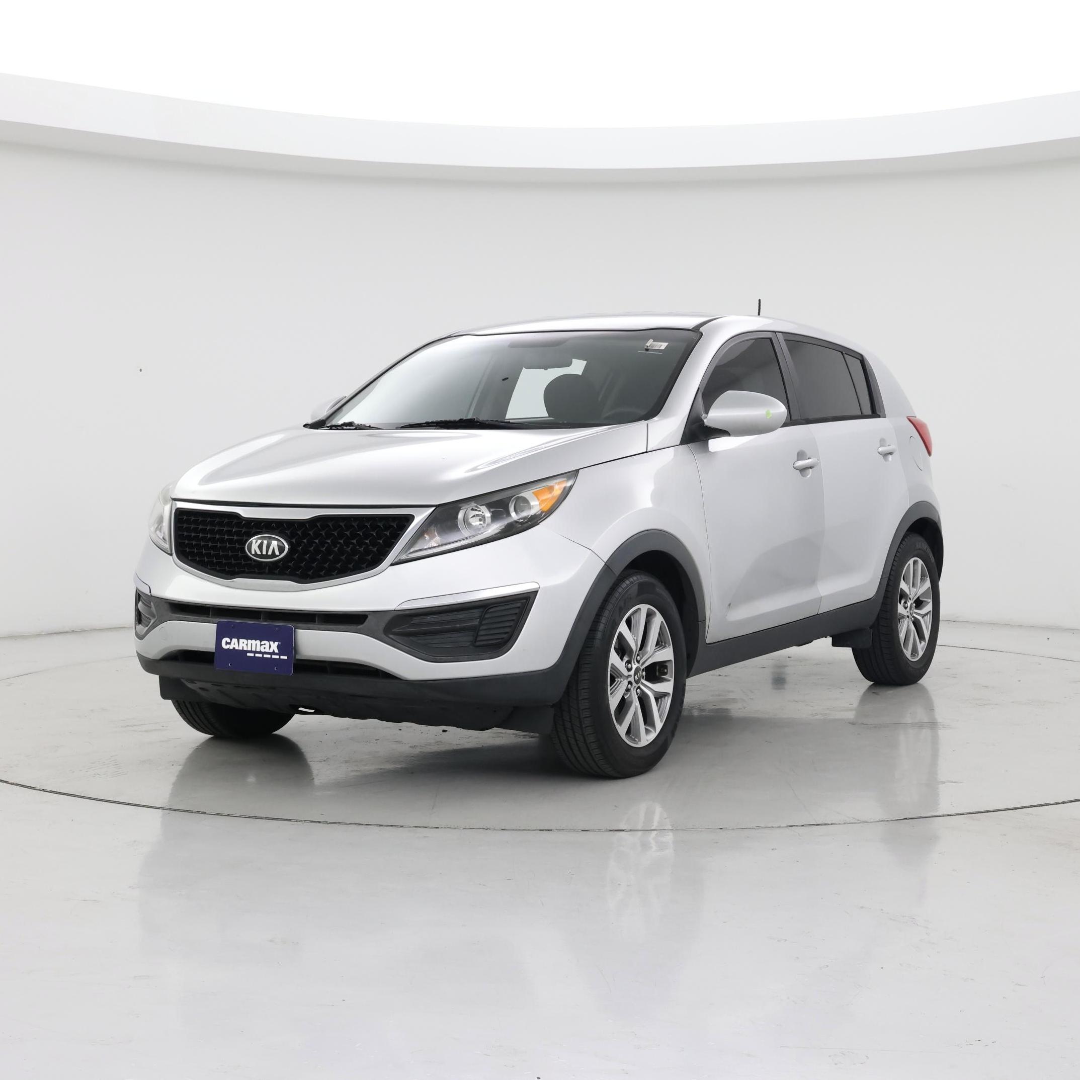 Thumbnail: 2016 Kia Sportage - 4
