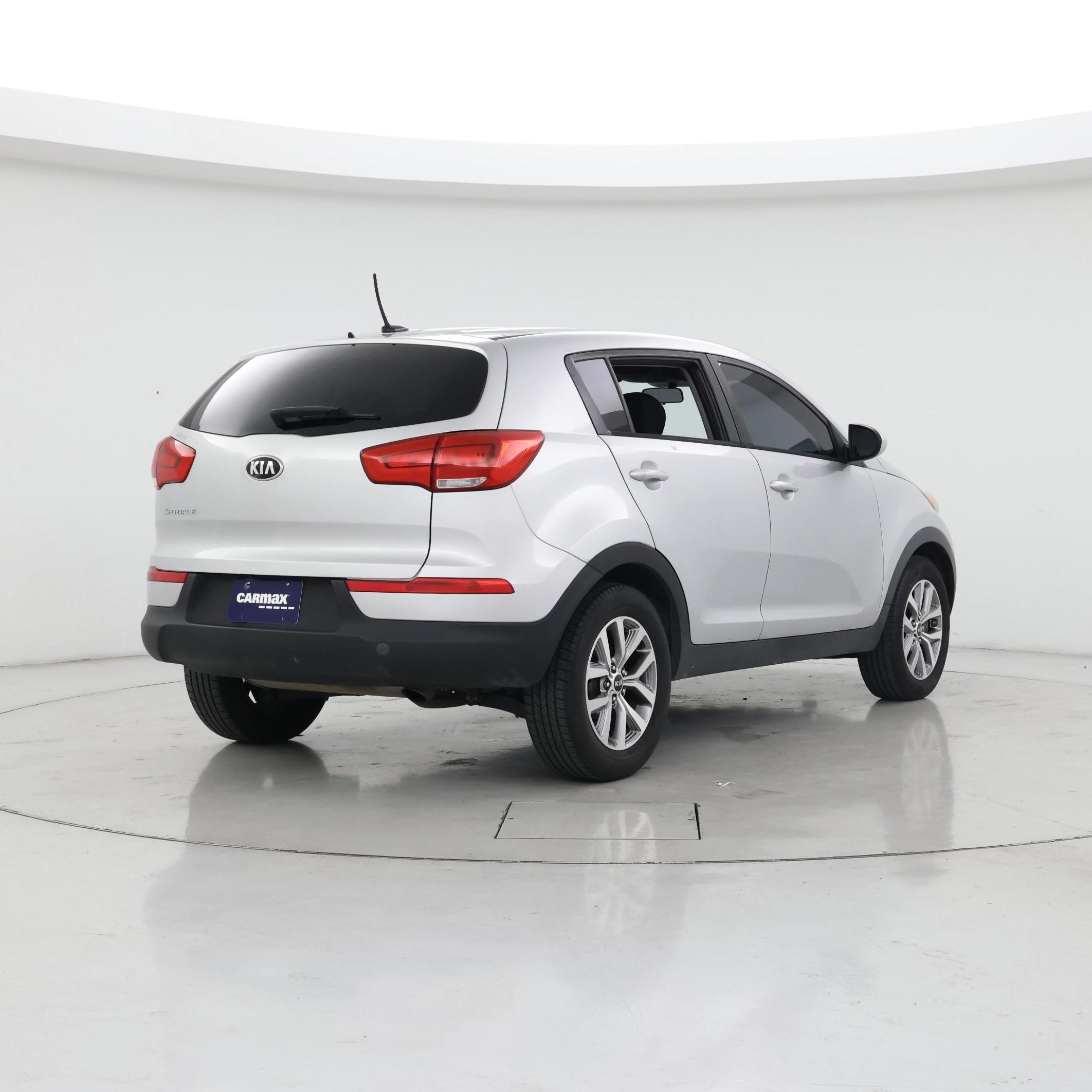 Thumbnail: 2016 Kia Sportage - 8