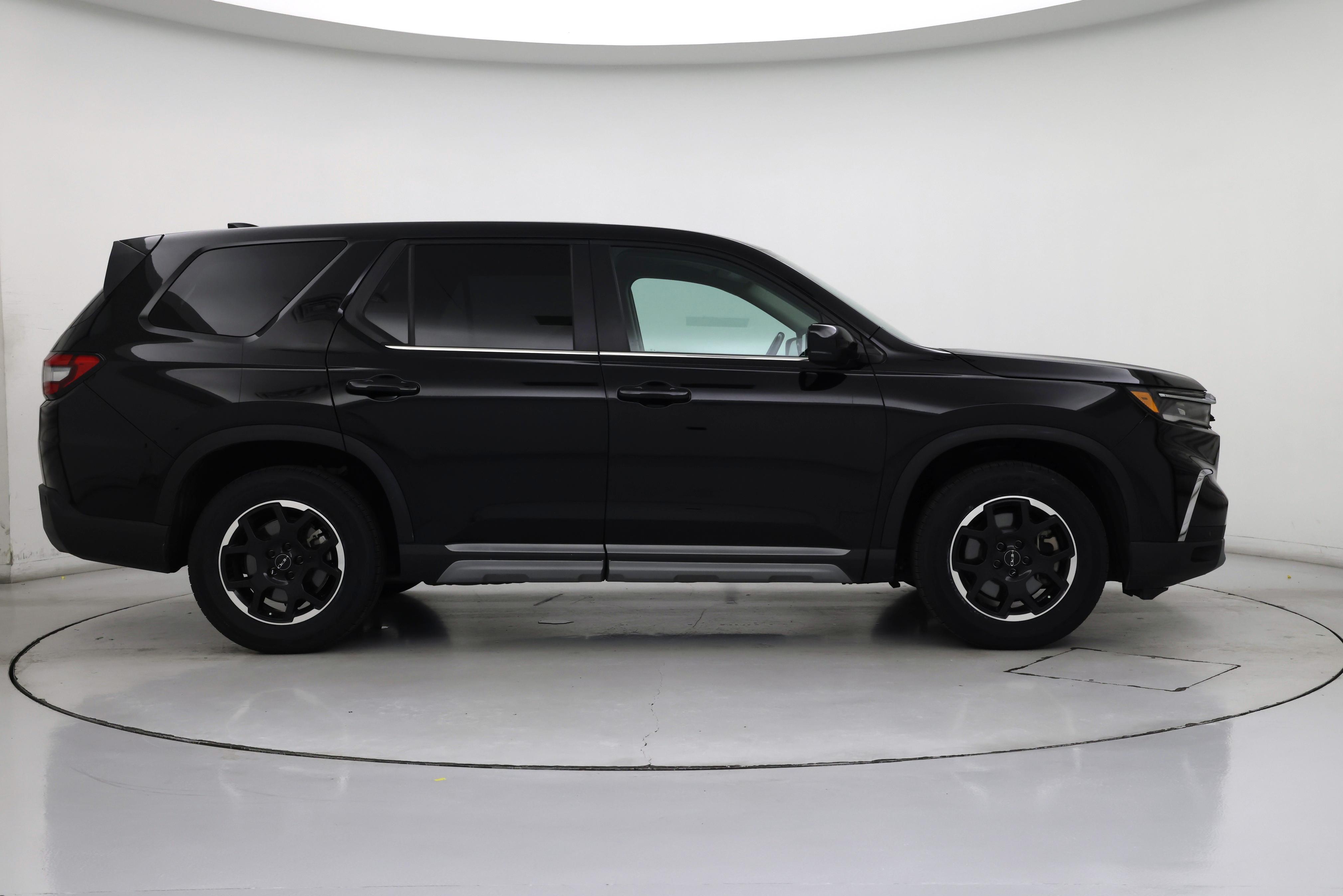 Thumbnail: 2025 Honda Pilot - 7