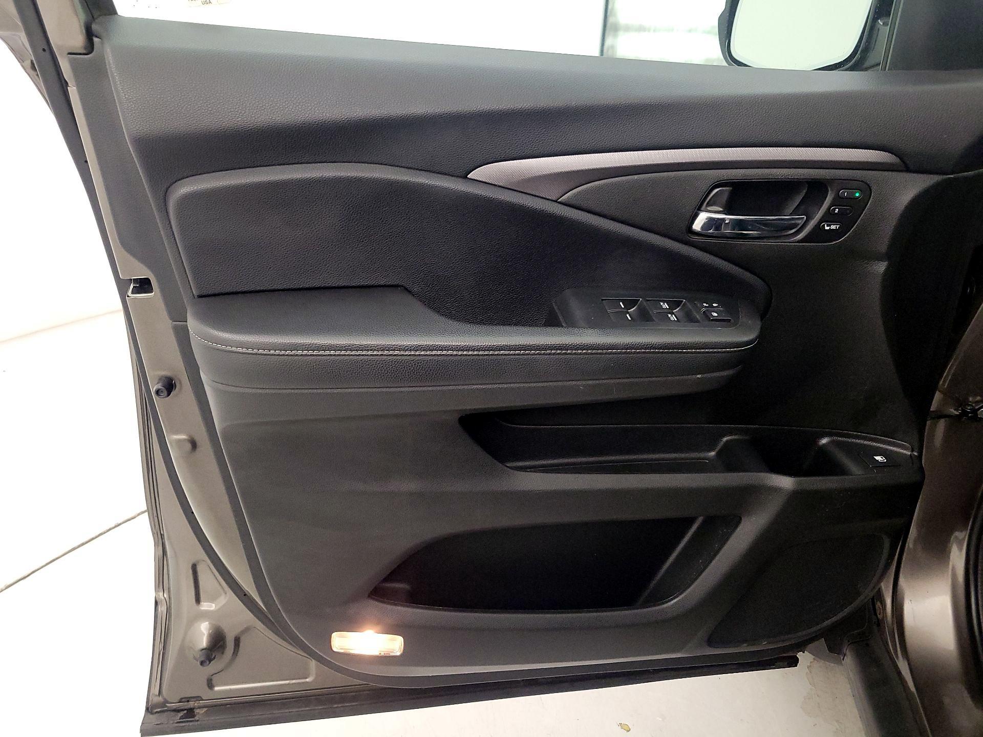 Thumbnail: 2023 Honda Ridgeline - 12