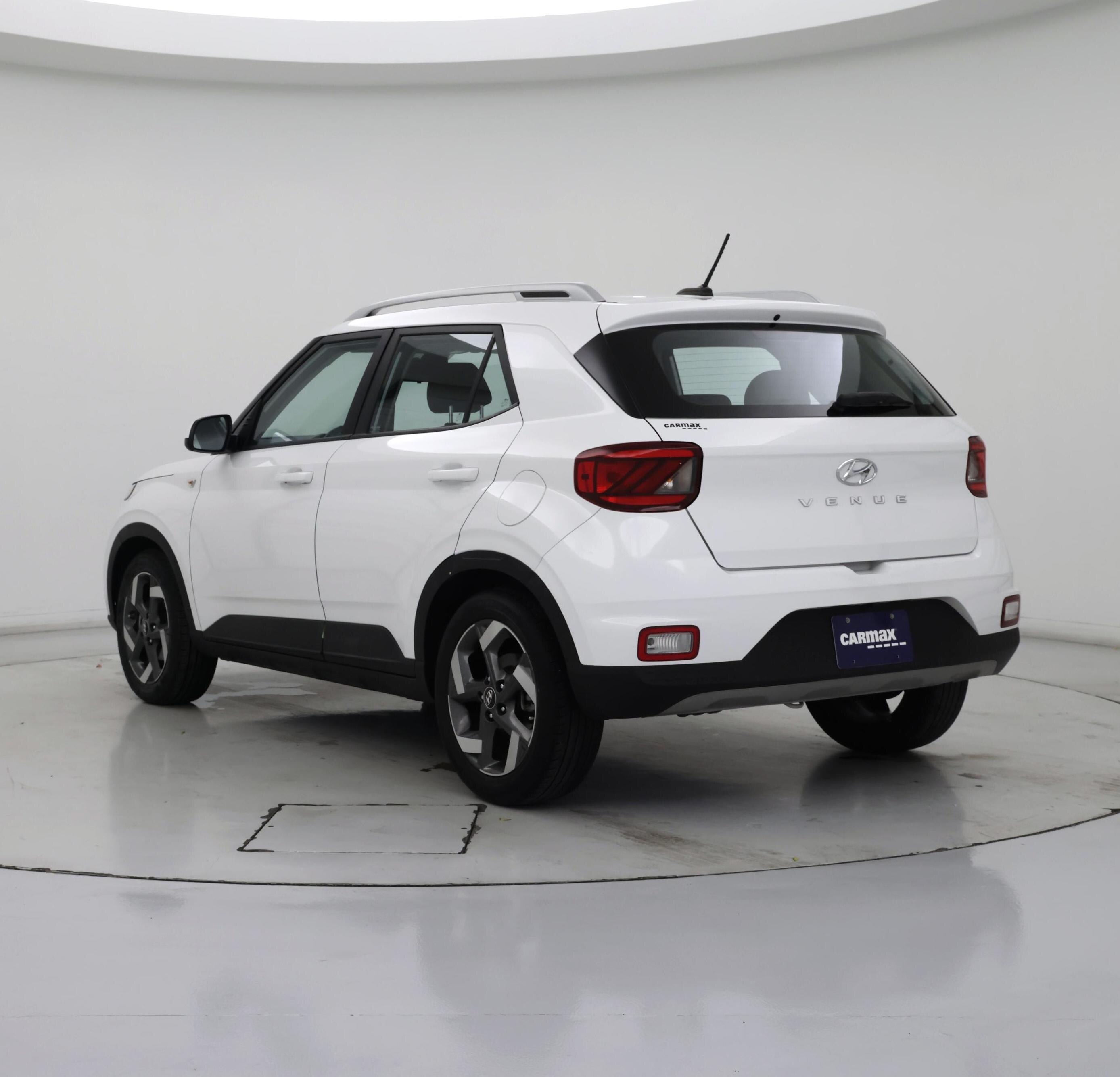 Thumbnail: 2023 Hyundai Venue - 2