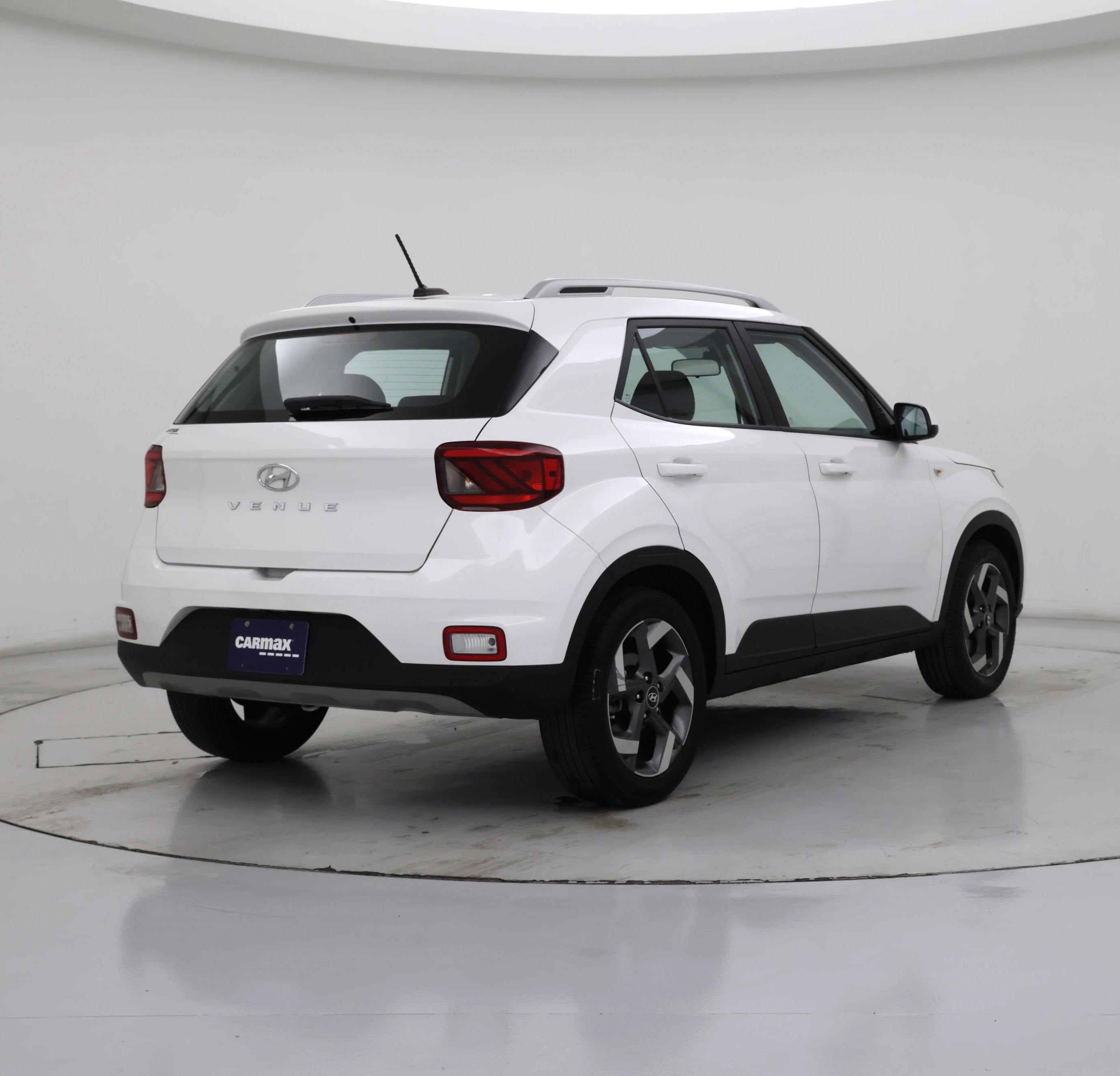 Thumbnail: 2023 Hyundai Venue - 8