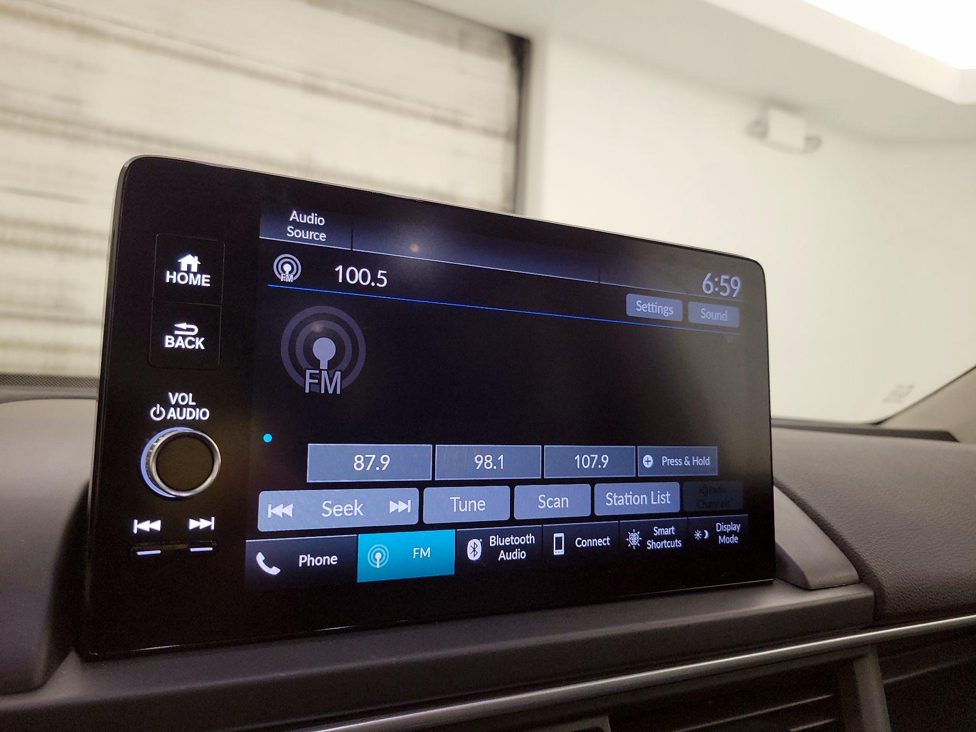 Thumbnail: 2024 Honda Pilot - 15