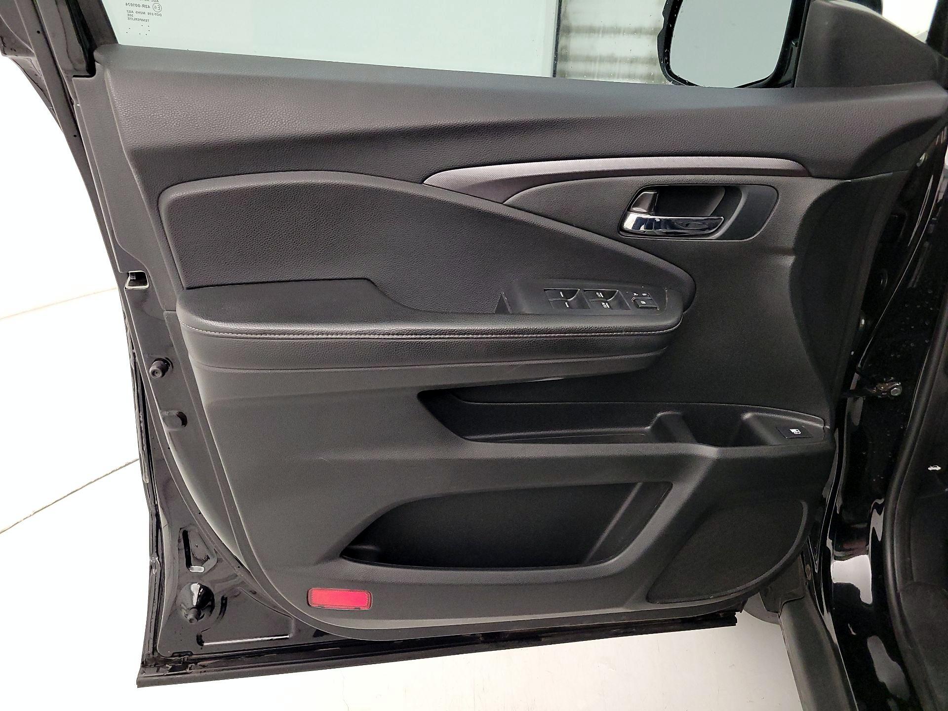 Thumbnail: 2023 Honda Ridgeline - 12