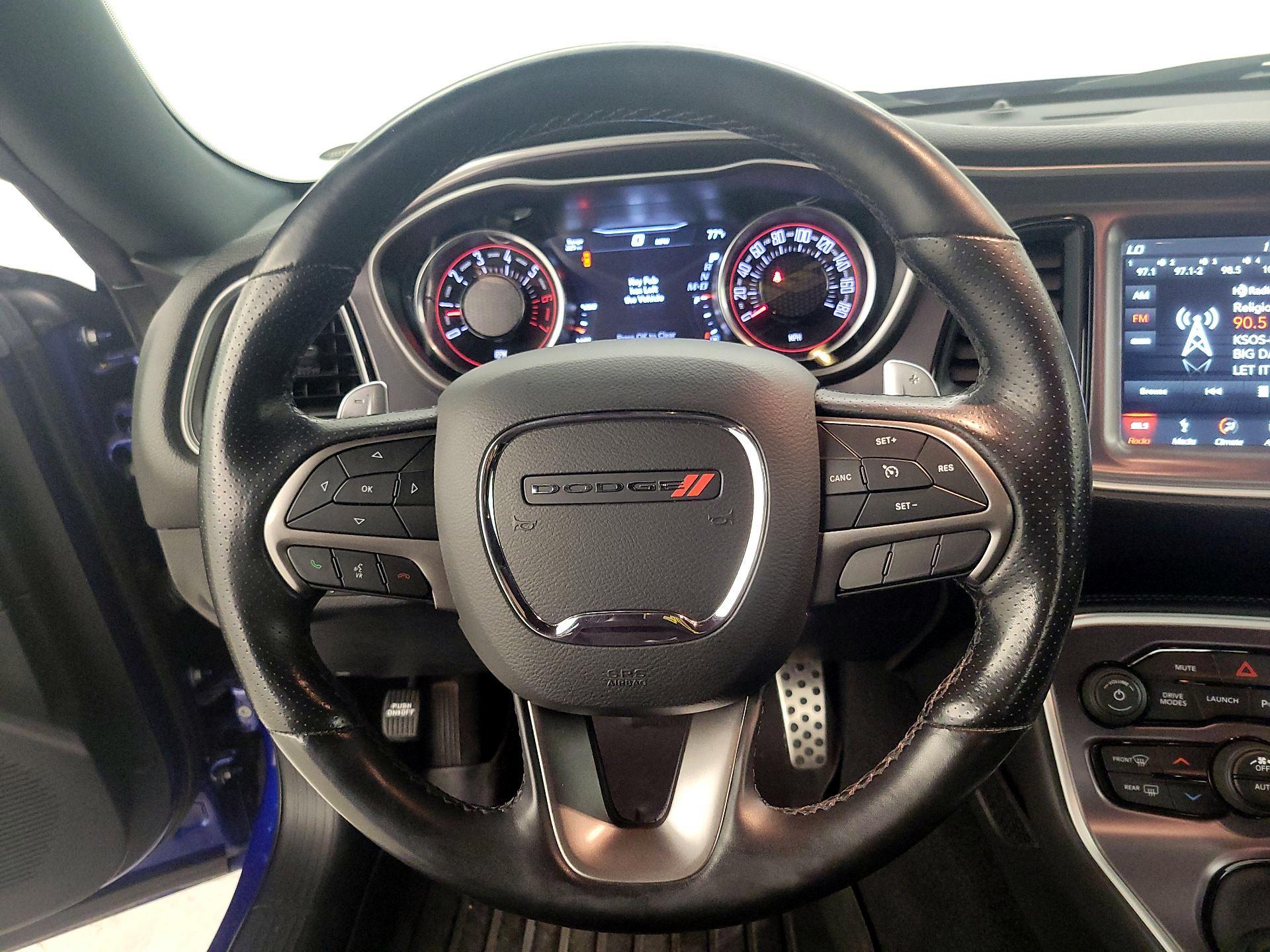 Thumbnail: 2019 Dodge Challenger - 10