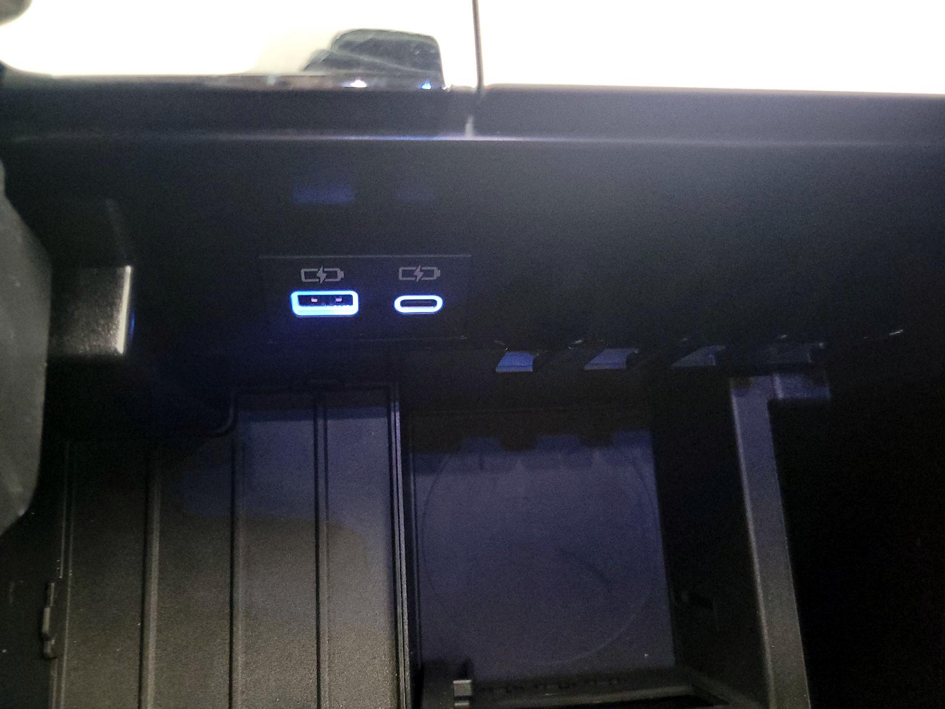 Thumbnail: 2024 Toyota Sequoia - 18