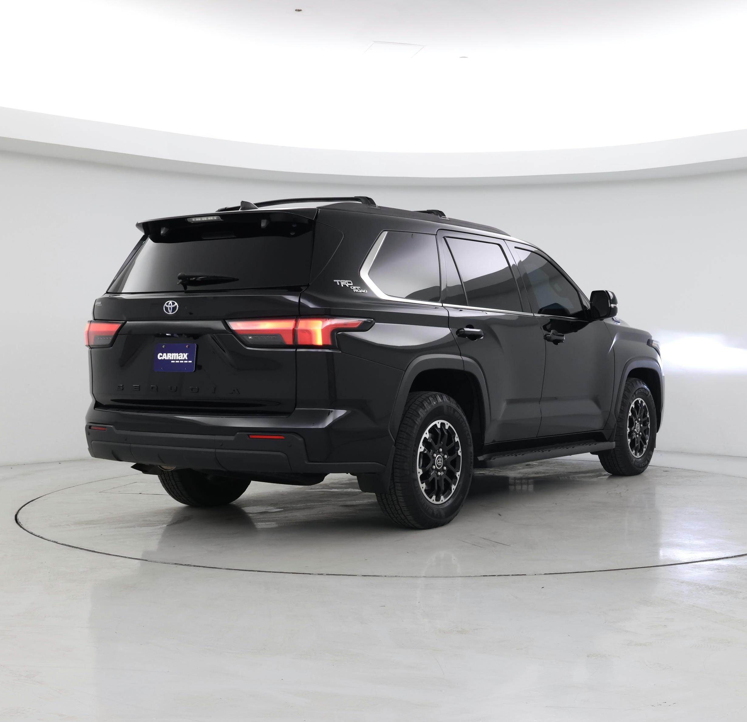 Thumbnail: 2024 Toyota Sequoia - 8