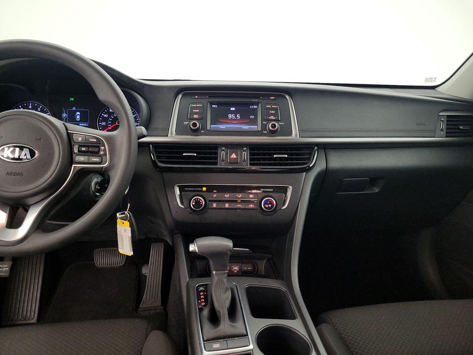 Thumbnail: 2016 Kia Optima - 9