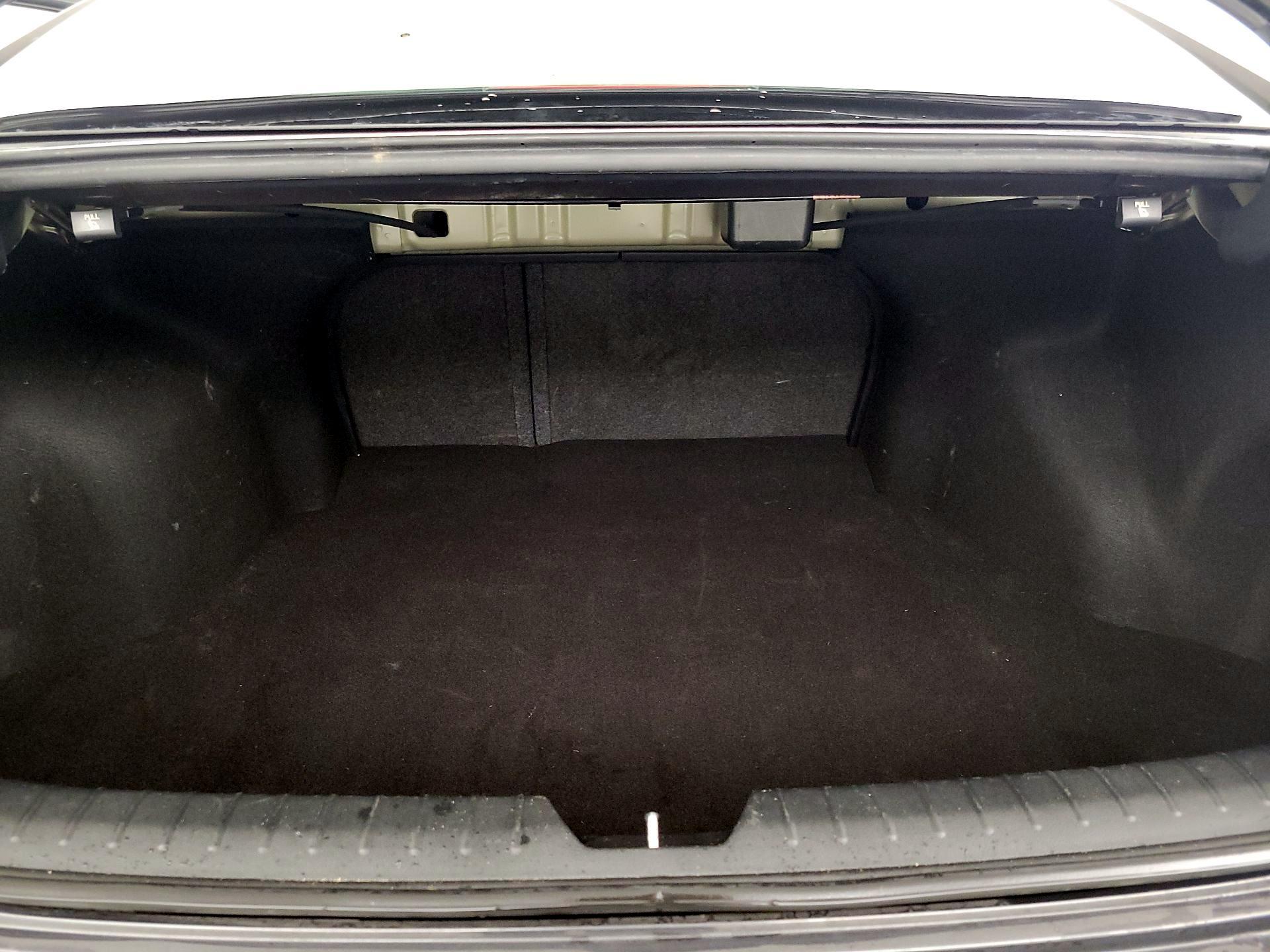 Thumbnail: 2016 Kia Optima - 20