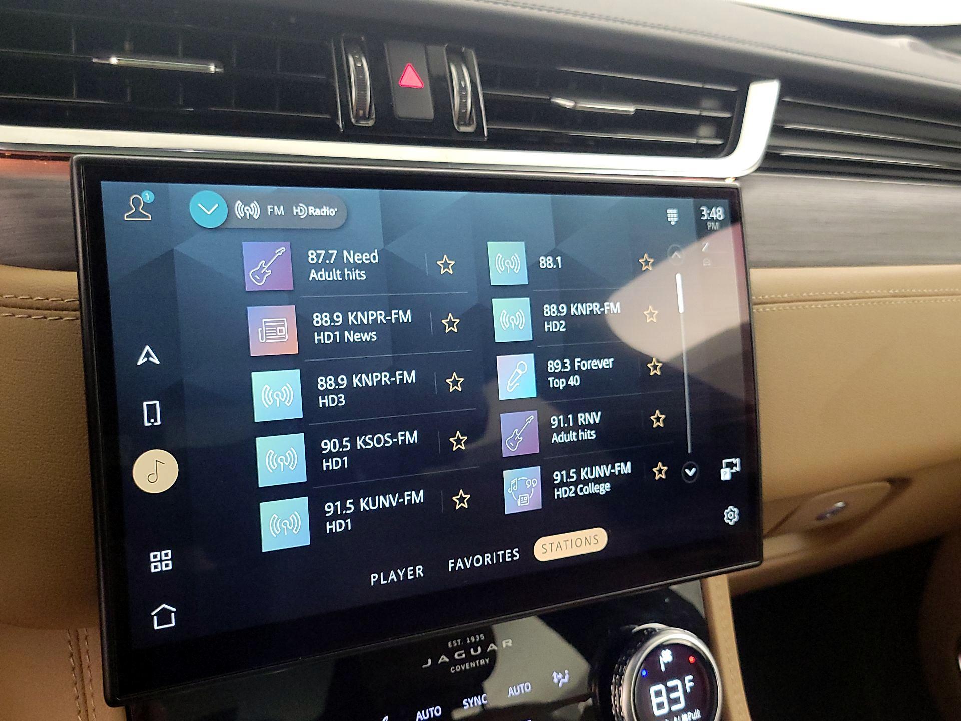 Thumbnail: 2022 Jaguar F-Pace - 16