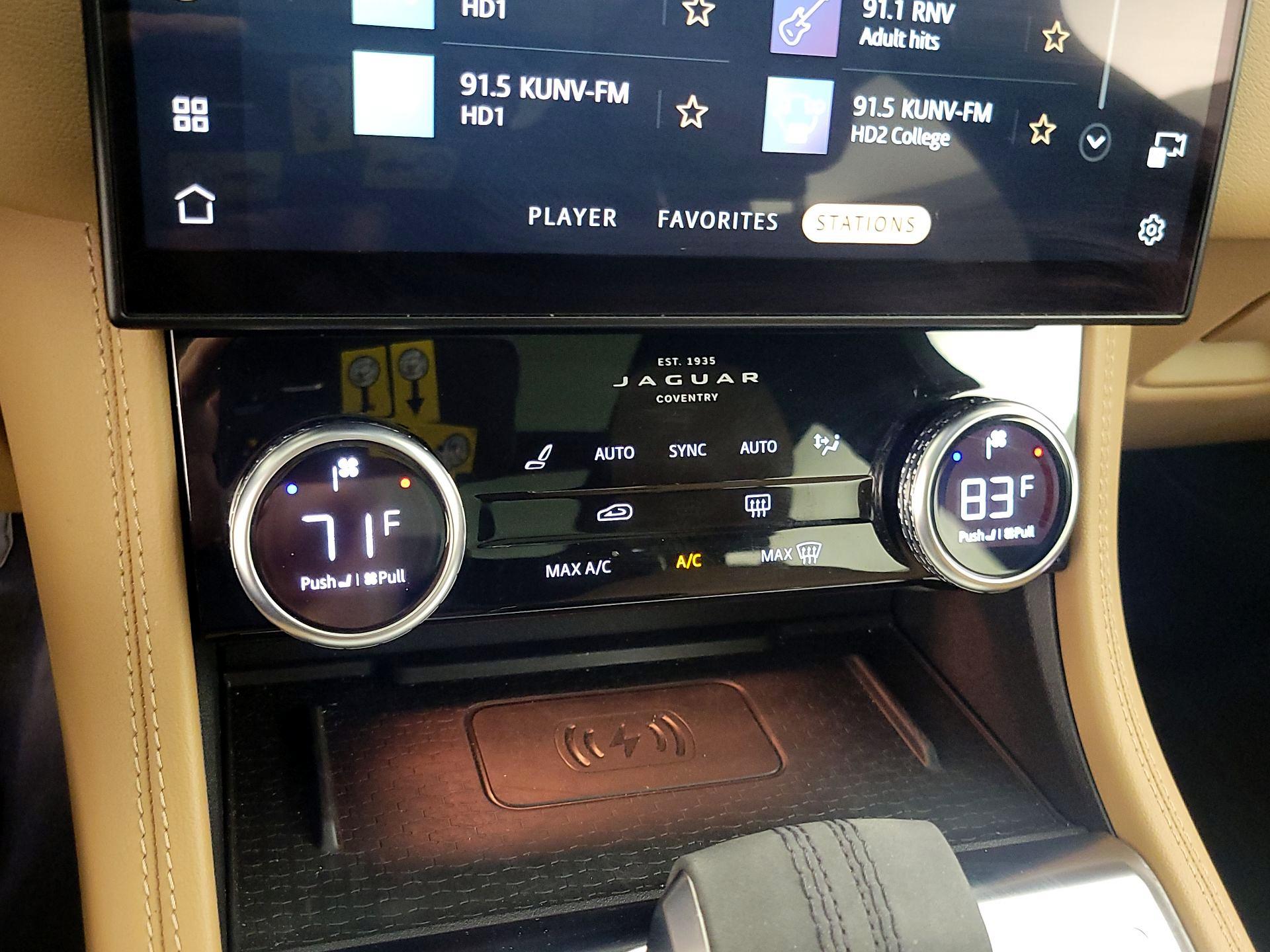 Thumbnail: 2022 Jaguar F-Pace - 17