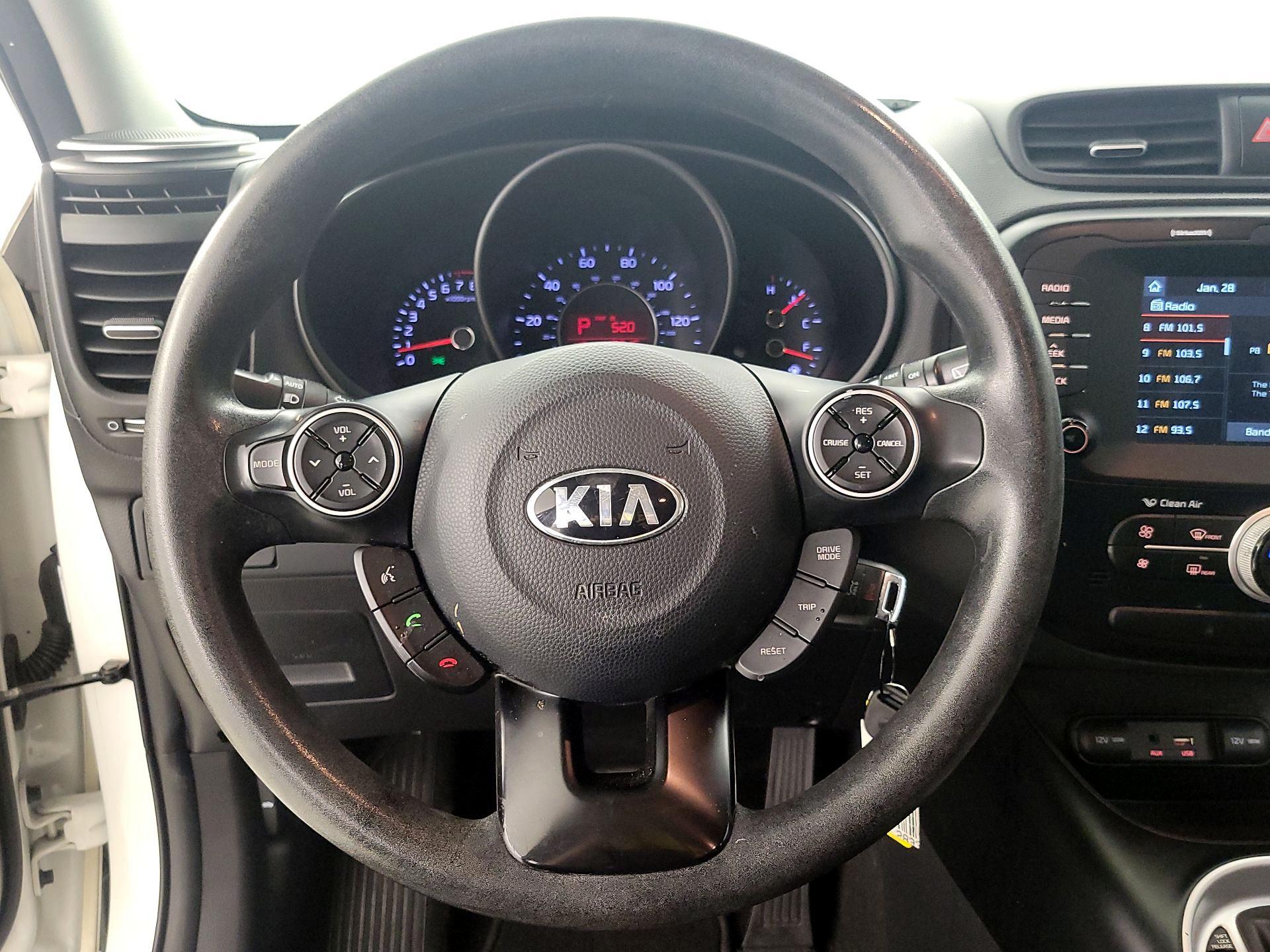 Thumbnail: 2018 Kia Soul - 10