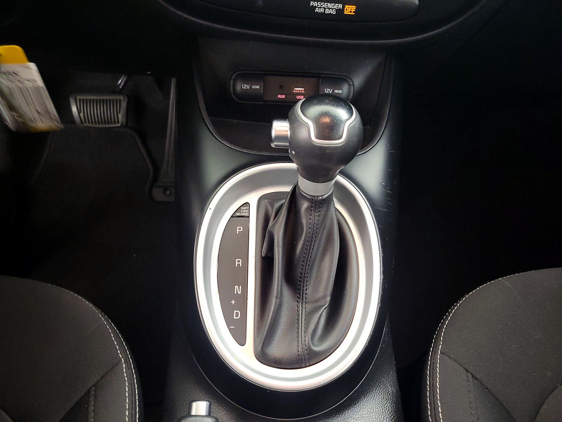 Thumbnail: 2018 Kia Soul - 17