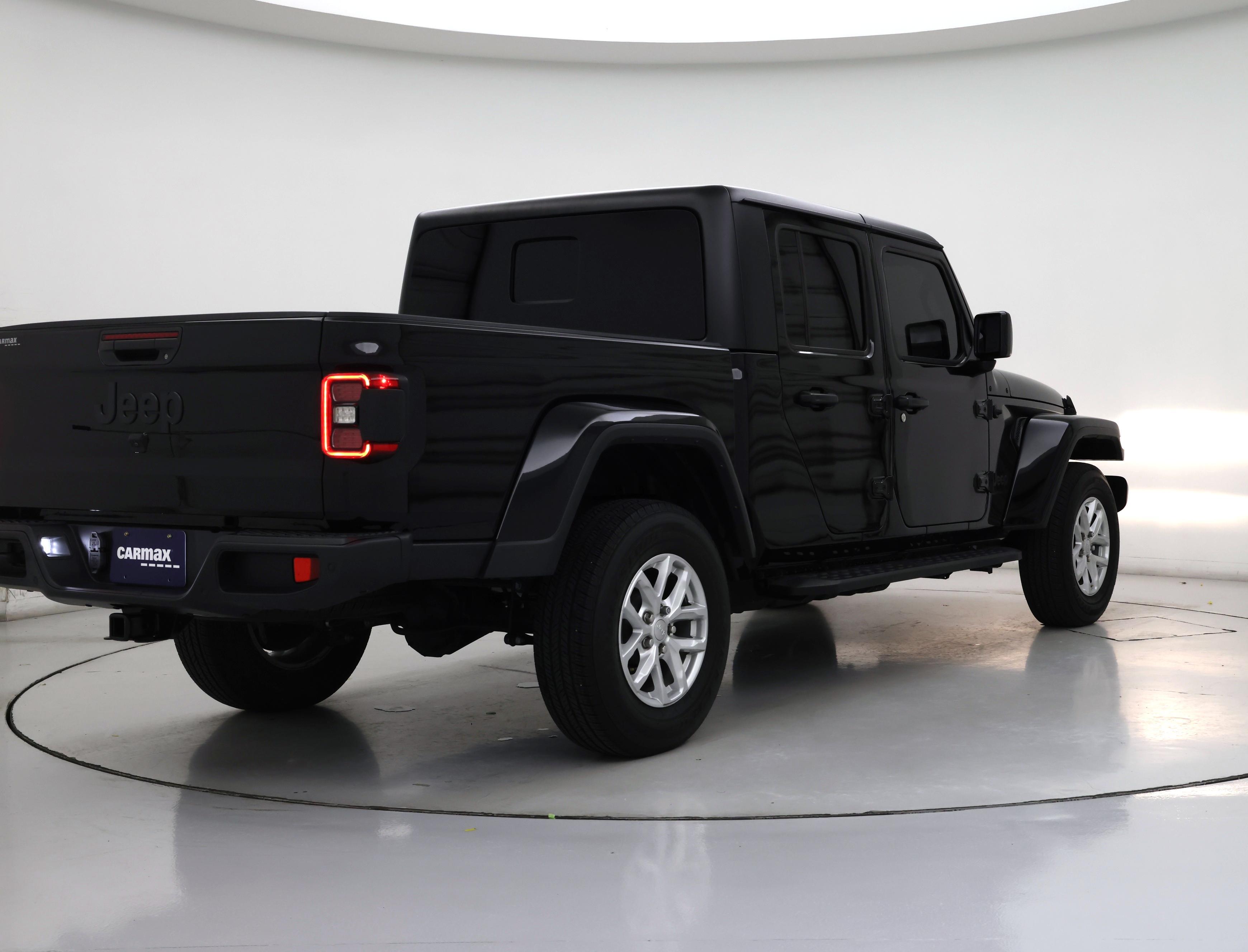 Thumbnail: 2023 Jeep Gladiator - 8