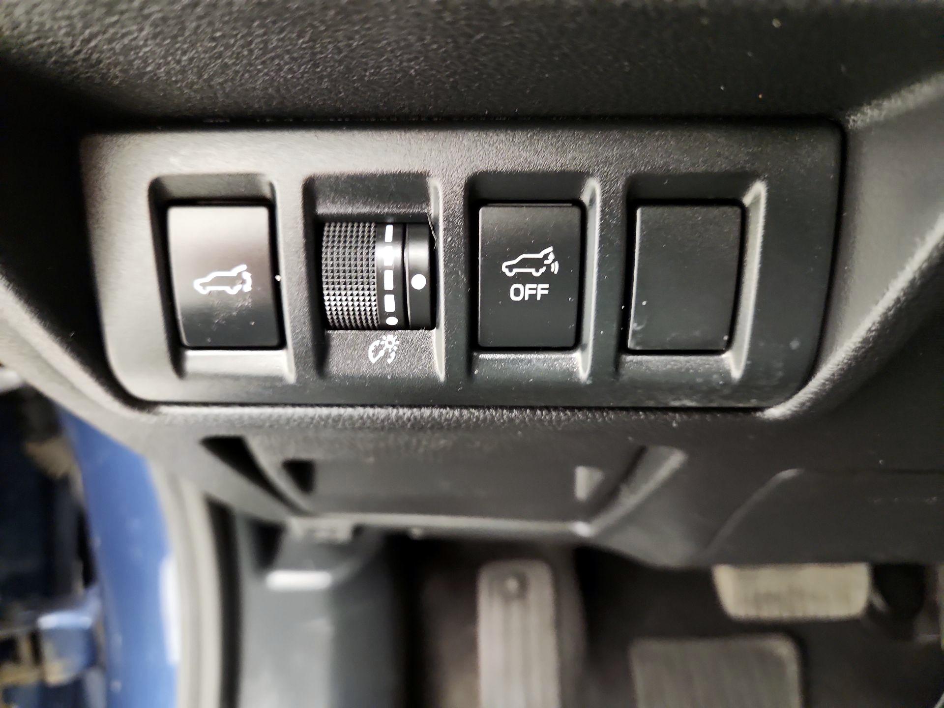 Thumbnail: 2020 Subaru Outback - 13