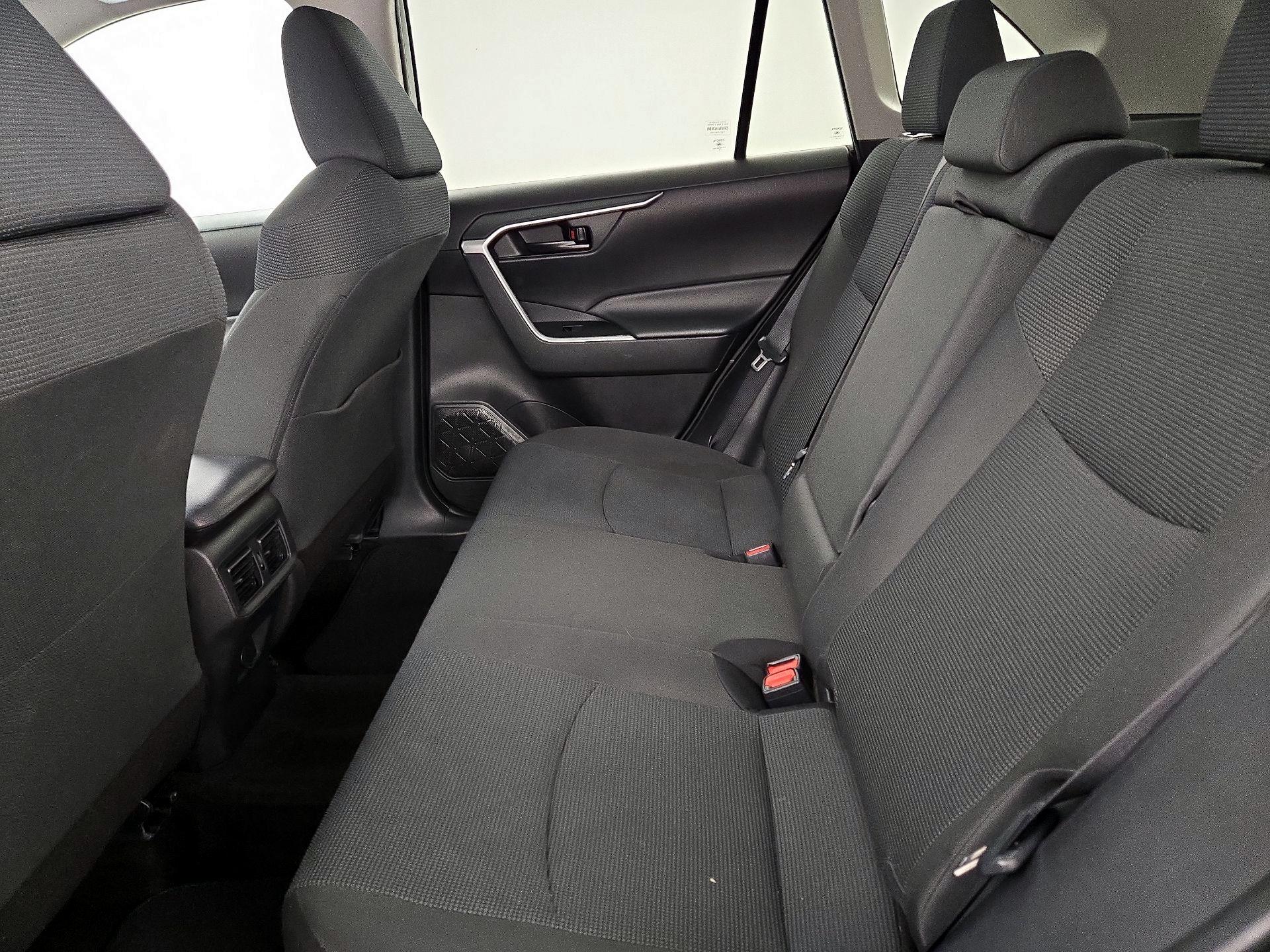 Thumbnail: 2024 Toyota RAV4 - 18