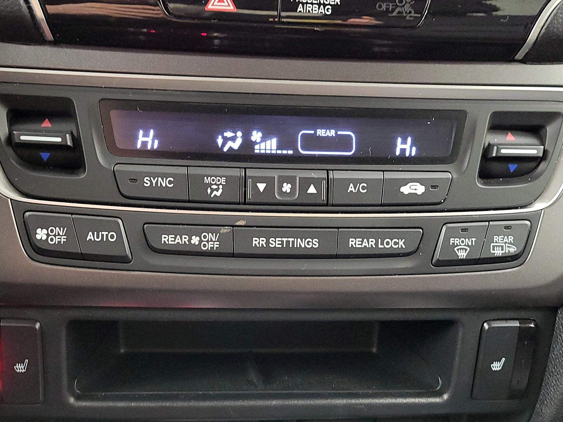 Thumbnail: 2022 Honda Pilot - 16