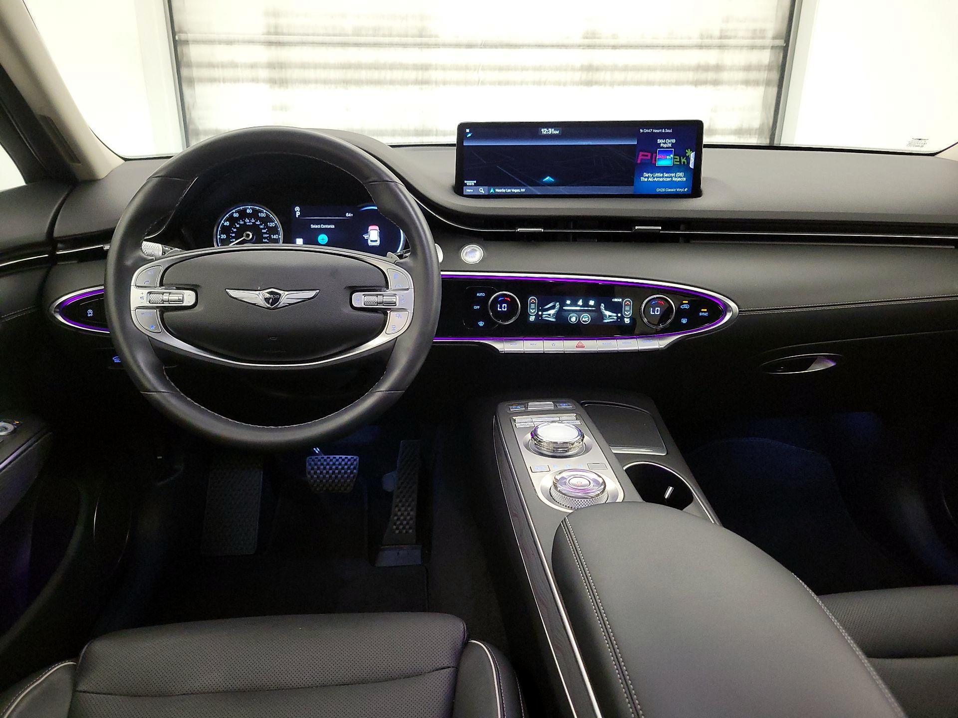 Thumbnail: 2025 Genesis GV70 - 9