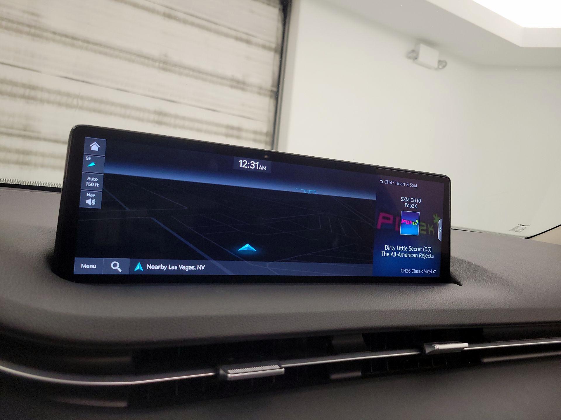 Thumbnail: 2025 Genesis GV70 - 14