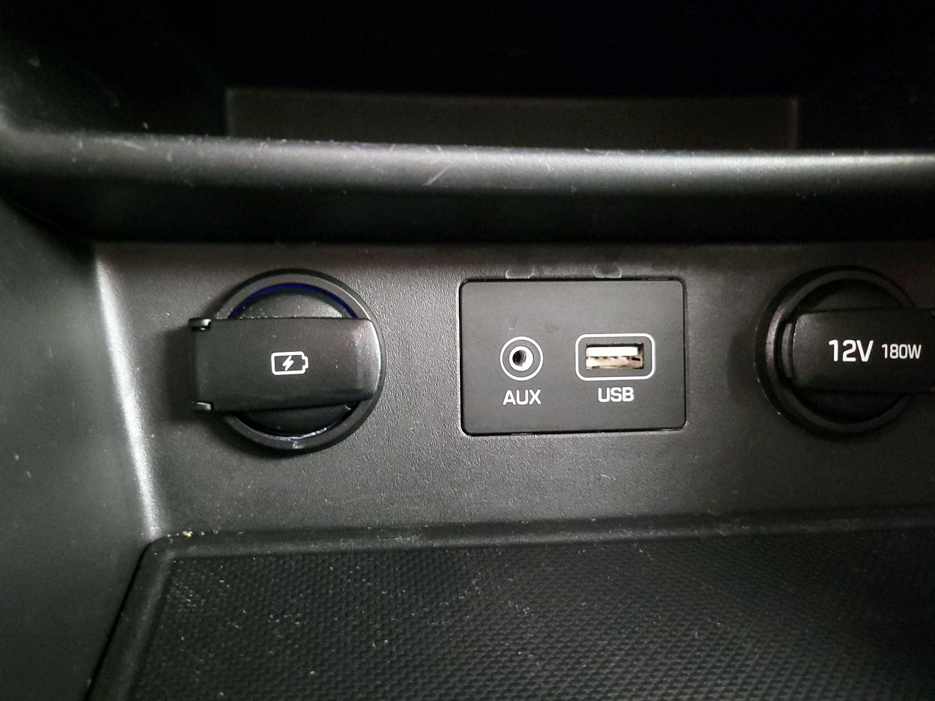 Thumbnail: 2020 Hyundai Kona - 18