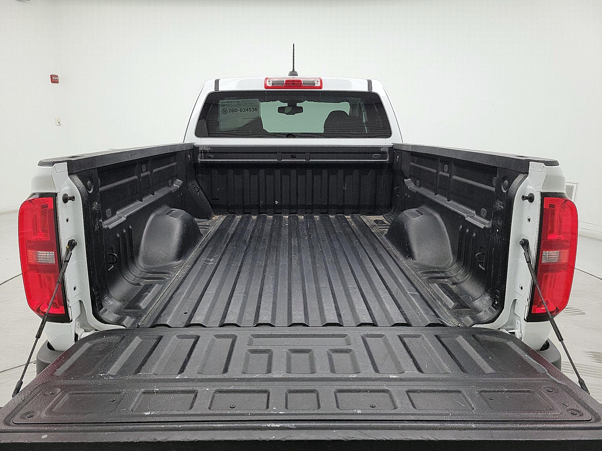 Thumbnail: 2022 Chevrolet Colorado - 20