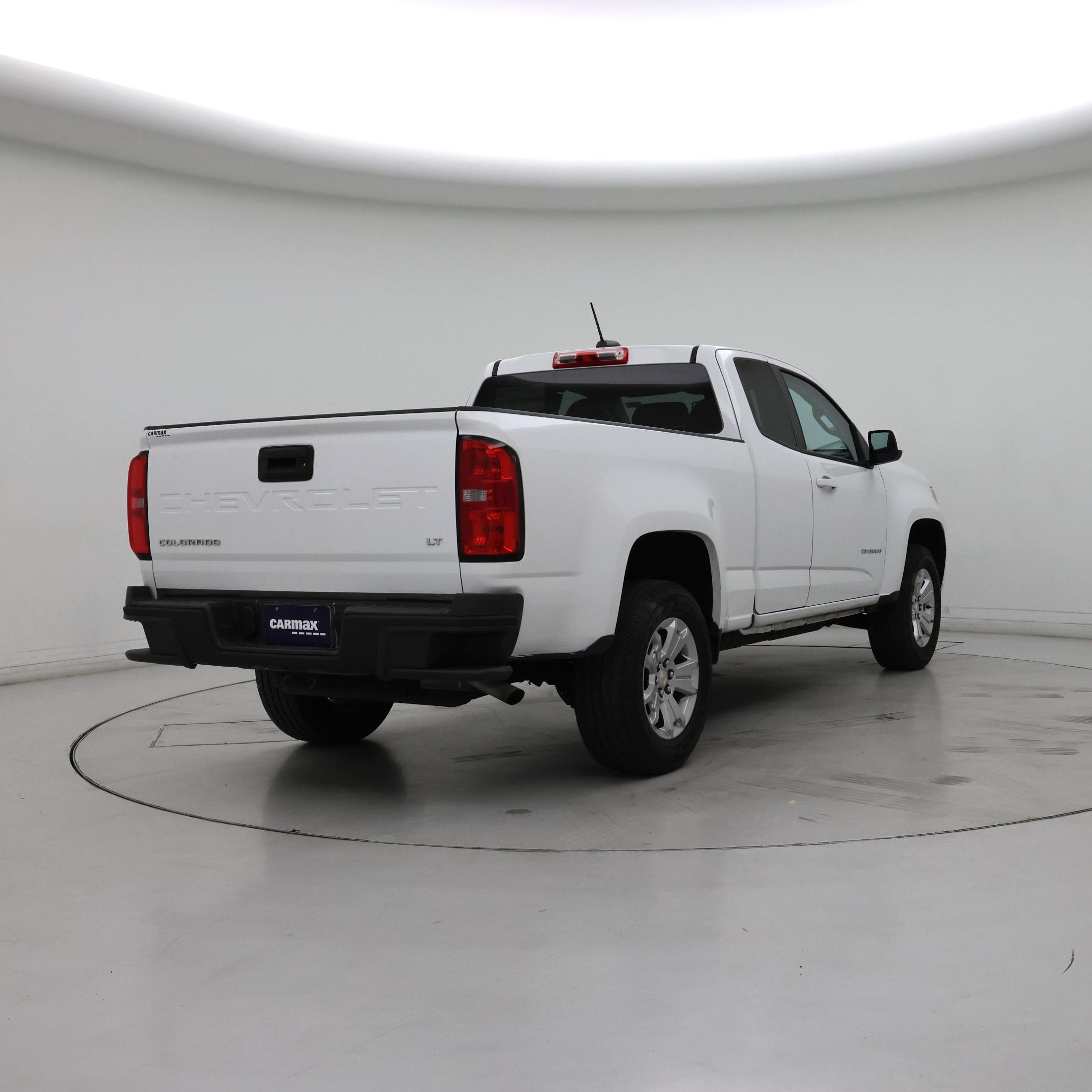 Thumbnail: 2022 Chevrolet Colorado - 8