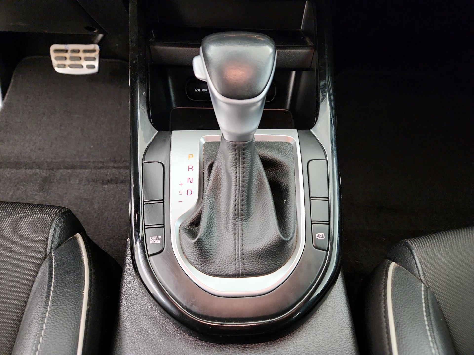 Thumbnail: 2023 Kia Forte - 18