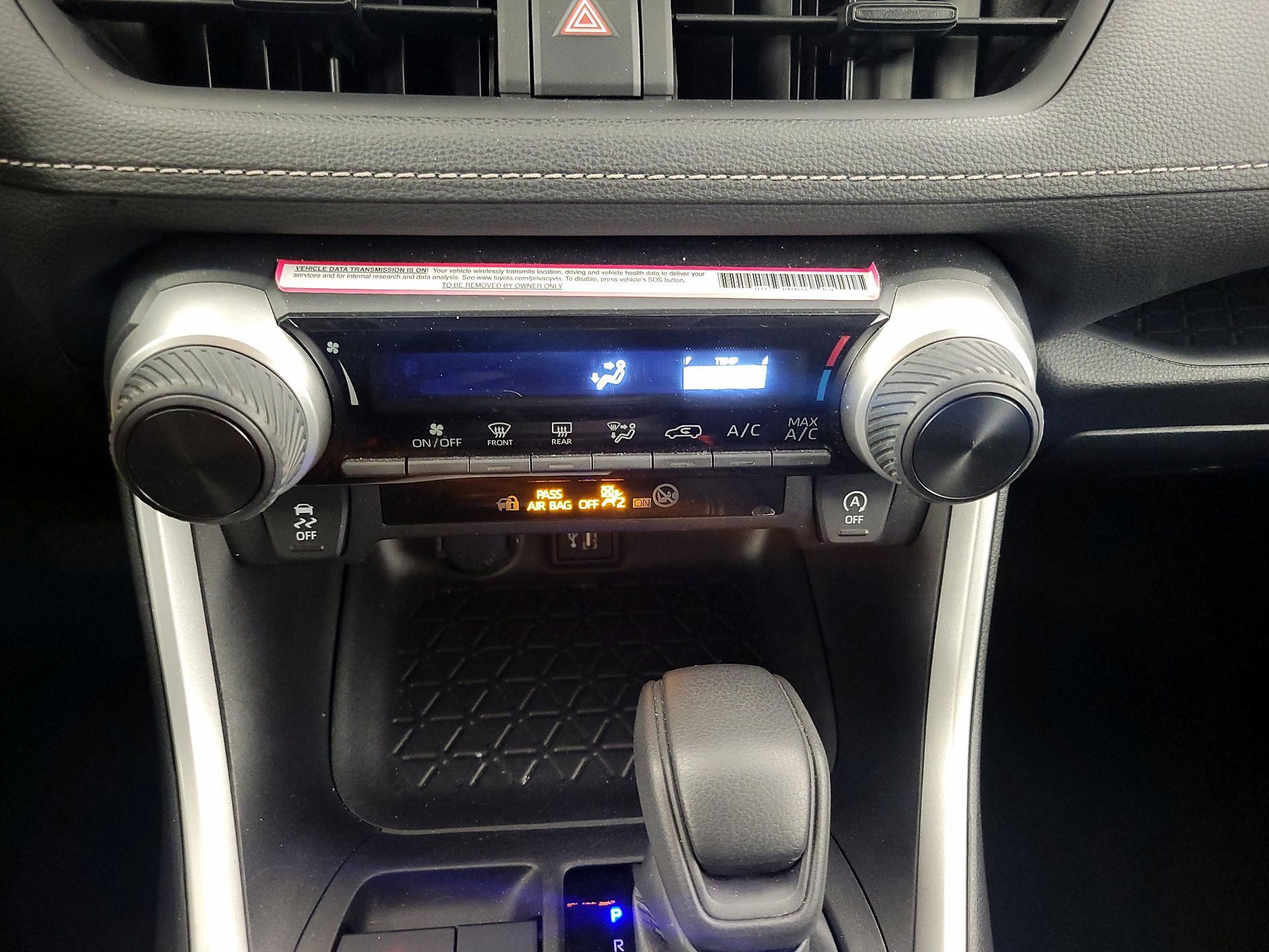 Thumbnail: 2024 Toyota RAV4 - 16