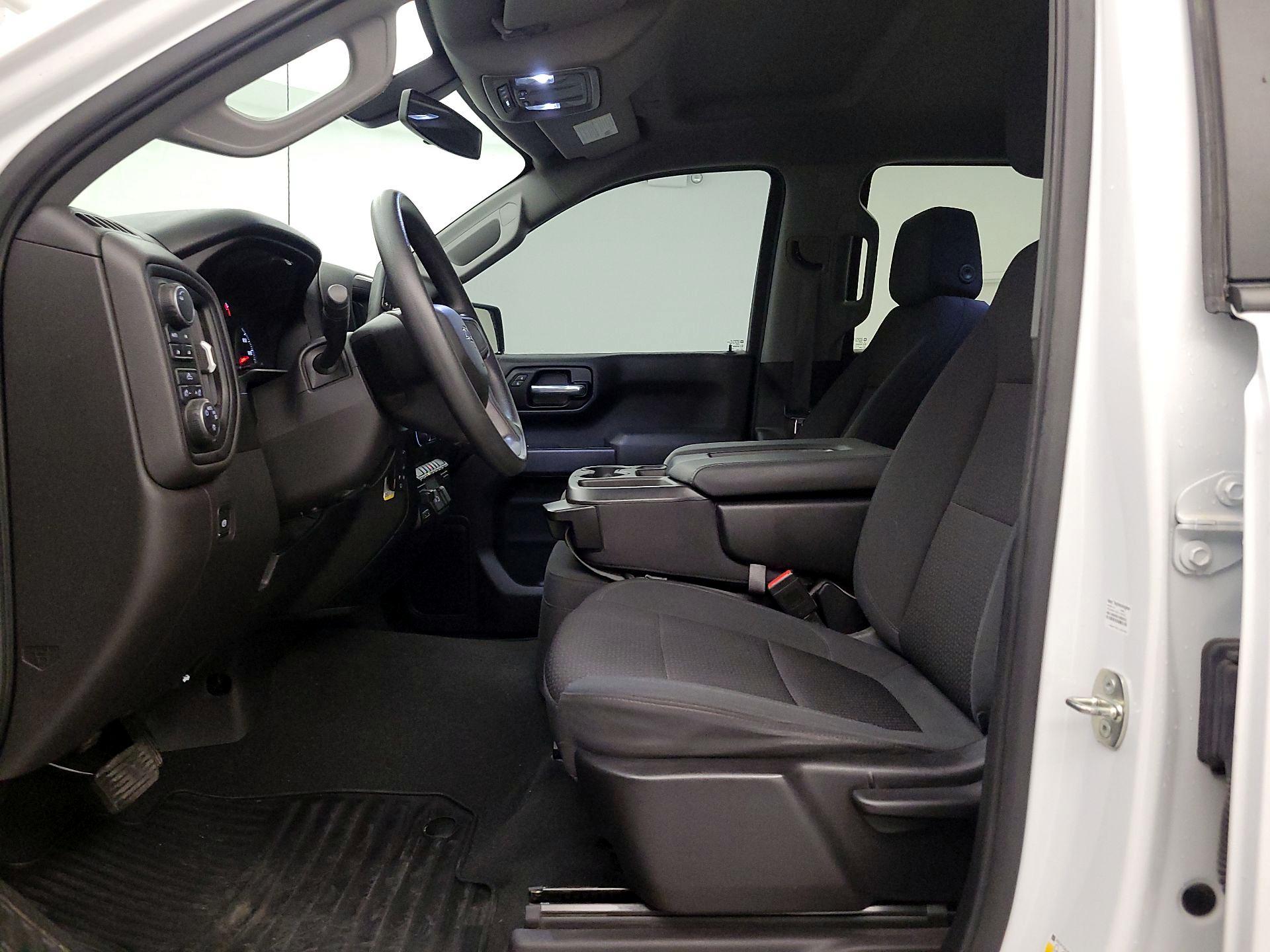 Thumbnail: 2021 Chevrolet Silverado 1500 - 11