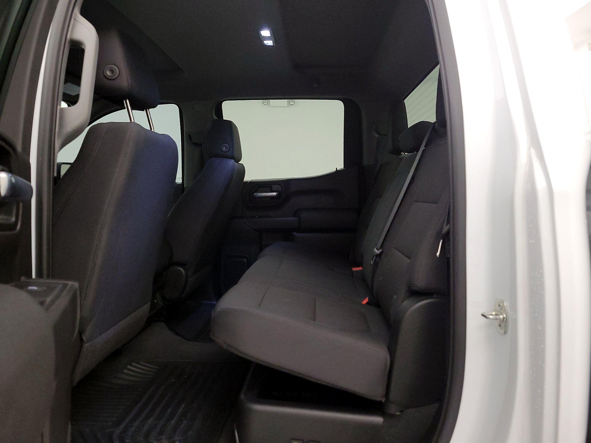 Thumbnail: 2021 Chevrolet Silverado 1500 - 19