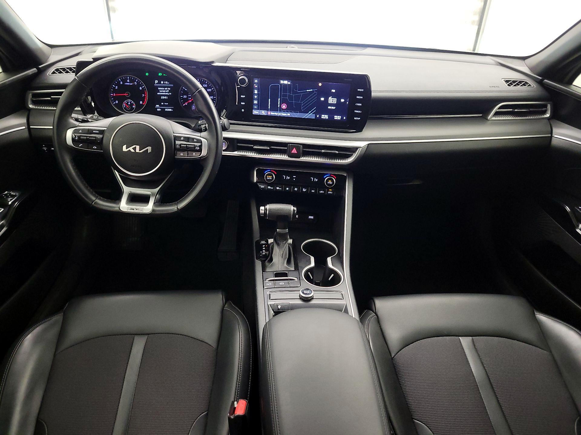 Thumbnail: 2023 Kia K5 - 9